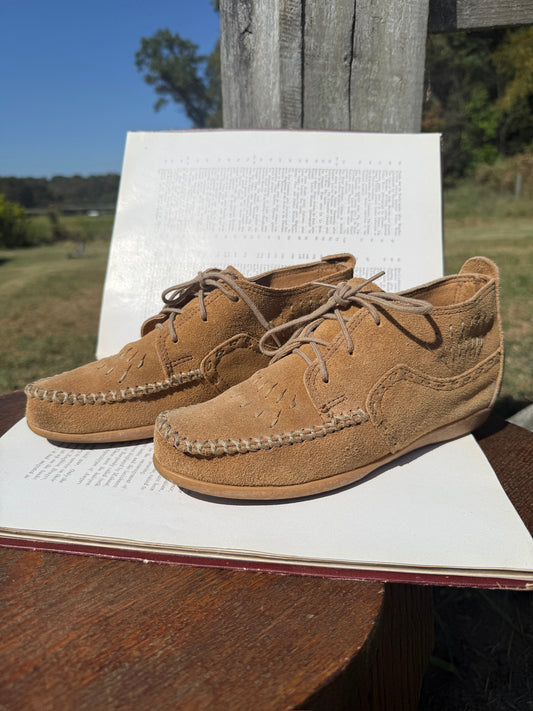 Vintage 1970s Minnetonka Suede Moccasins | Women’s 7