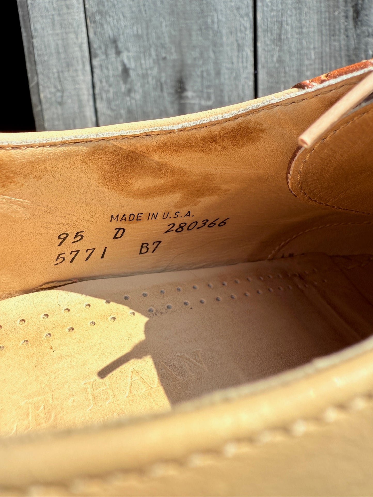 Vintage 1980s Cole Haan Two-Tone Saddle Oxford Shoes | Men’s 9.5