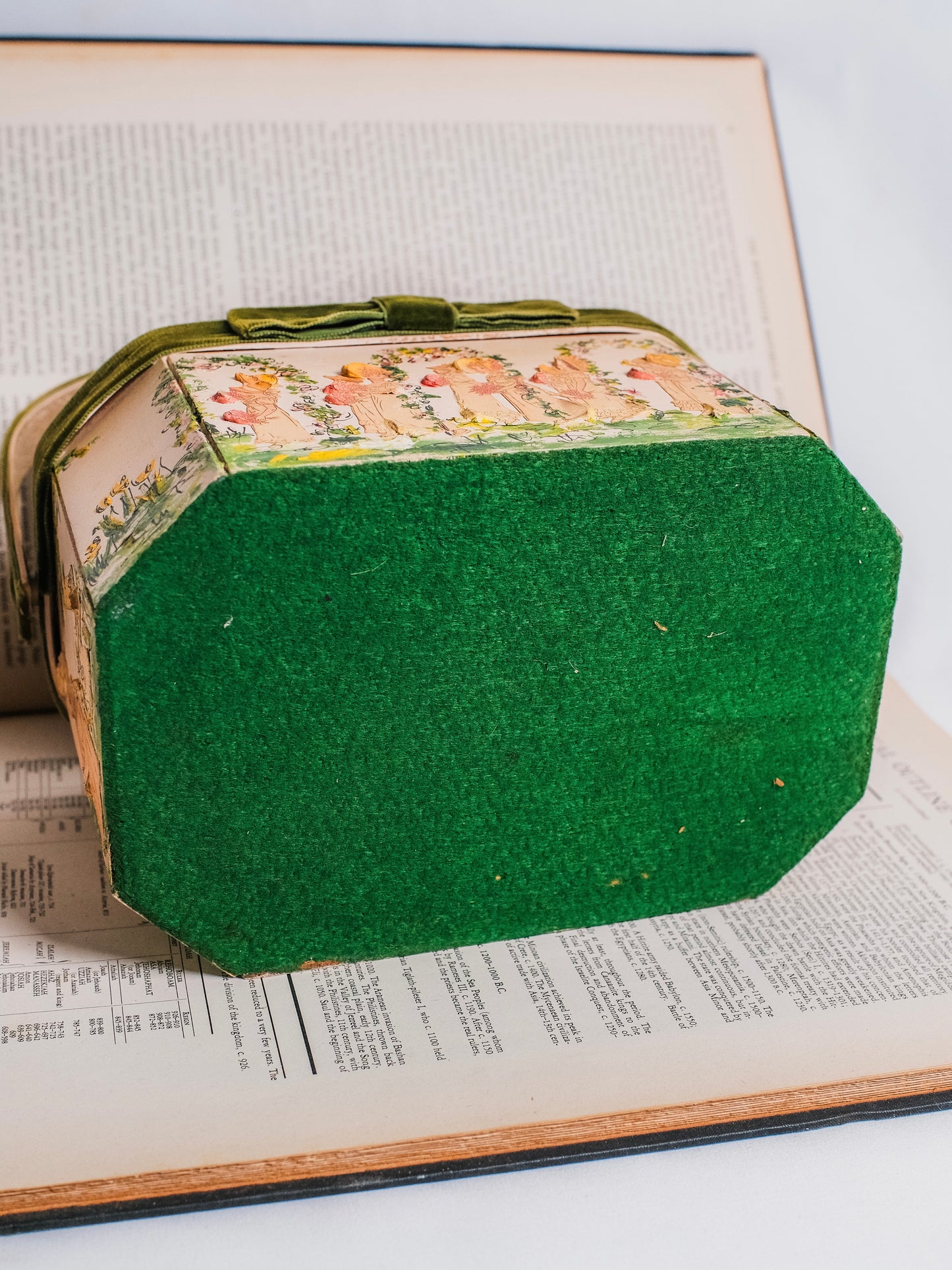 Vintage 1960s Handmade Regency-Style Painted Wood Box Handbag