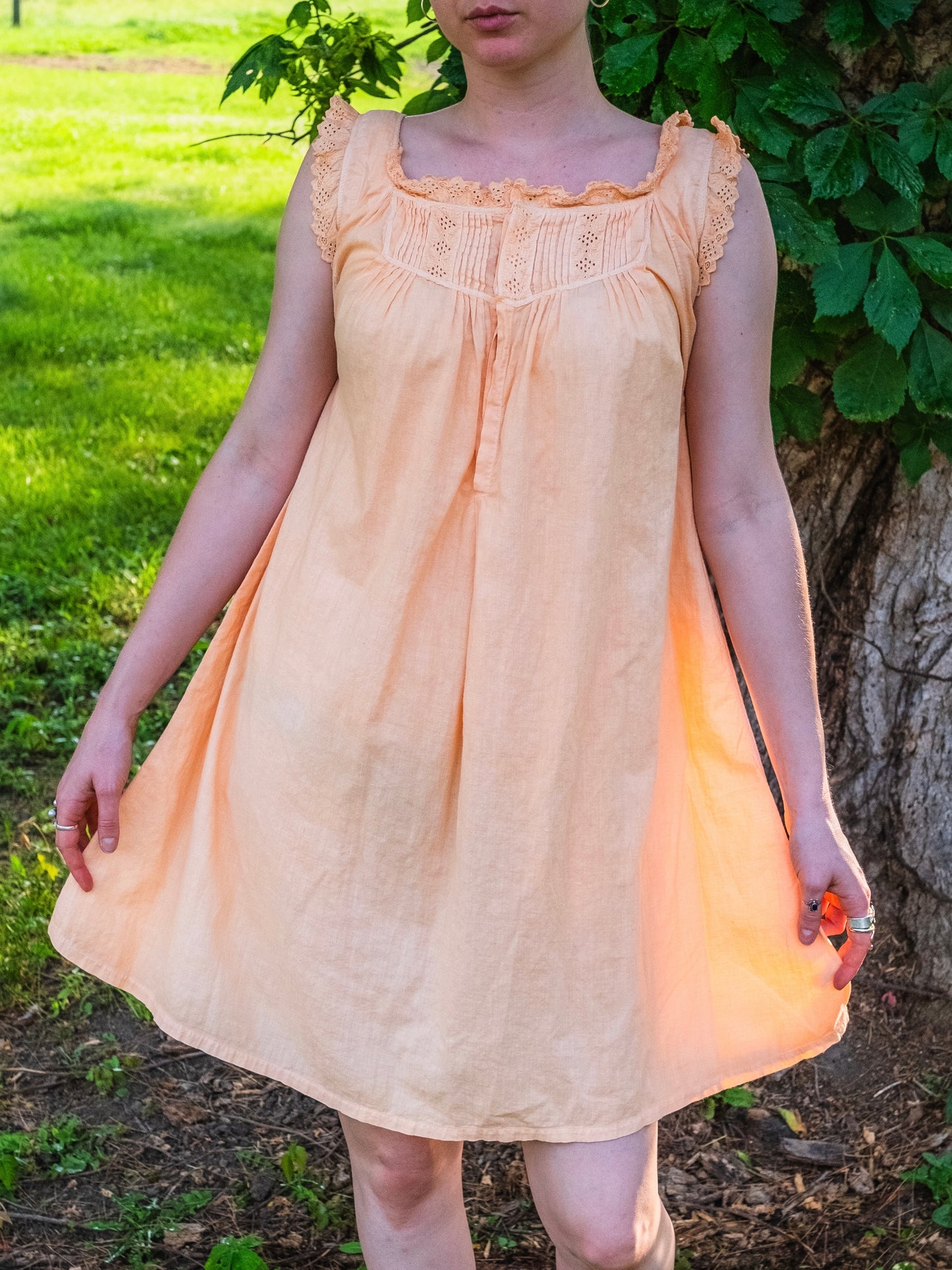 Vintage 1980s Peach Cap Sleeve Eyelet Trim Babydoll Dress | S/M