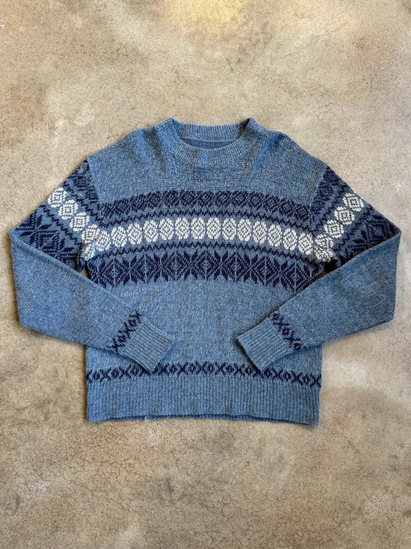Vintage 1960s Blue Nordic Fair Isle Wool-Blend Sweater | Large