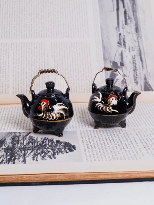 Vintage 1950s Ceramic Japanese Hand-Painted Tea Kettle Salt & Pepper Shaker Set