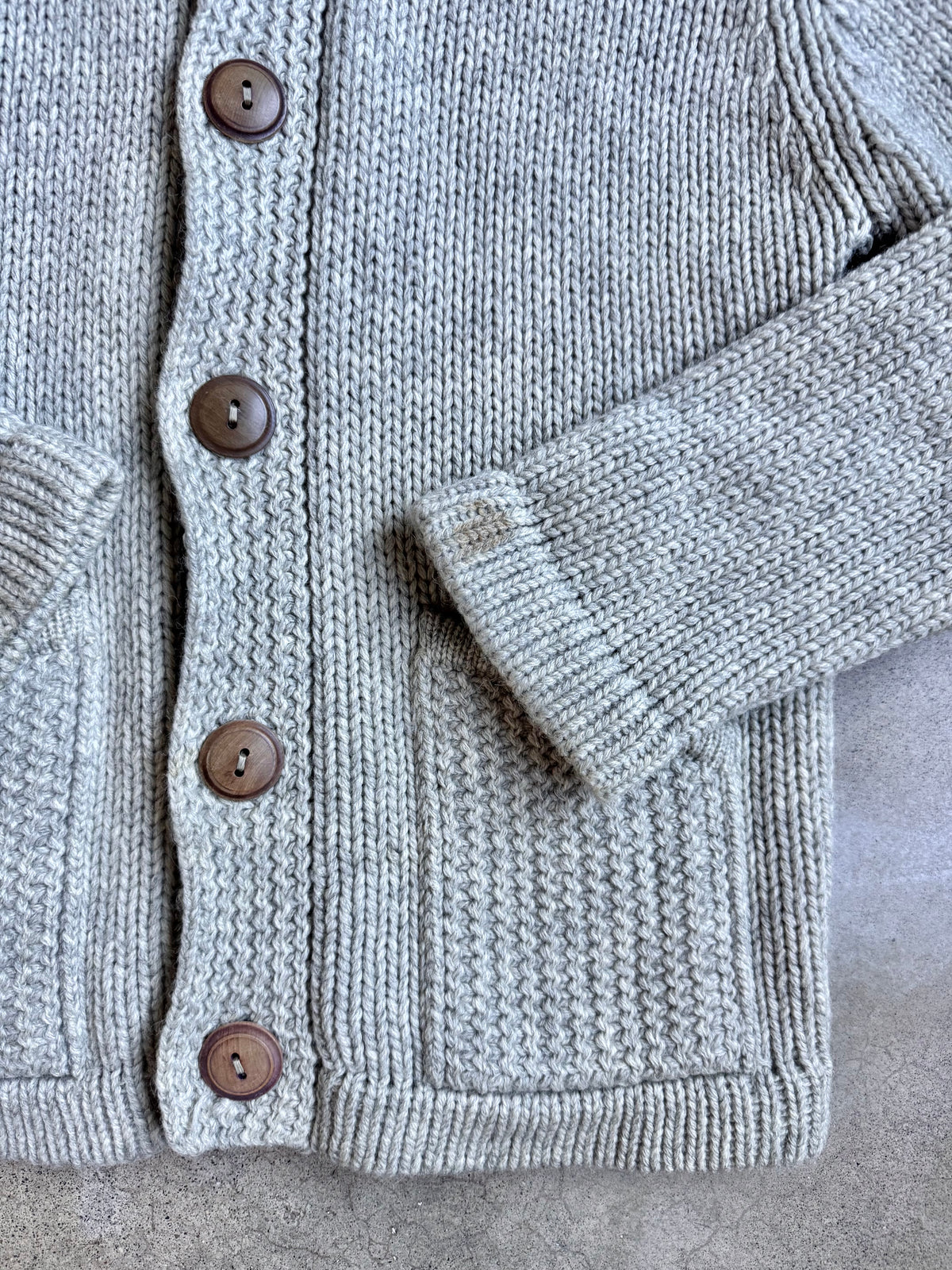 Vintage 1960s/70s Field & Stream Grey Wool Knit Buttoned Cardigan | XL