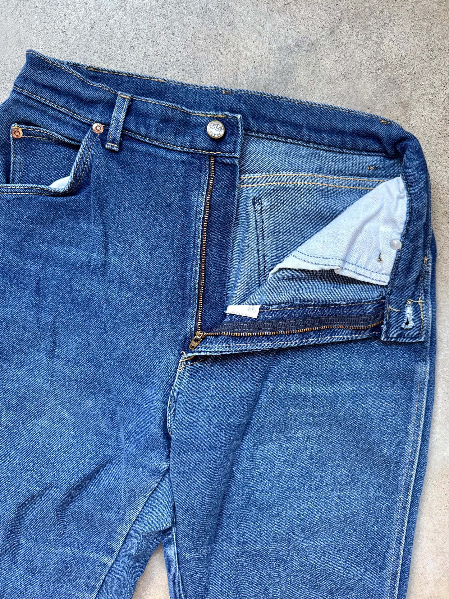 Vintage 1980s Lee Riders Dark Wash High-Waisted Jeans | Waist 28”