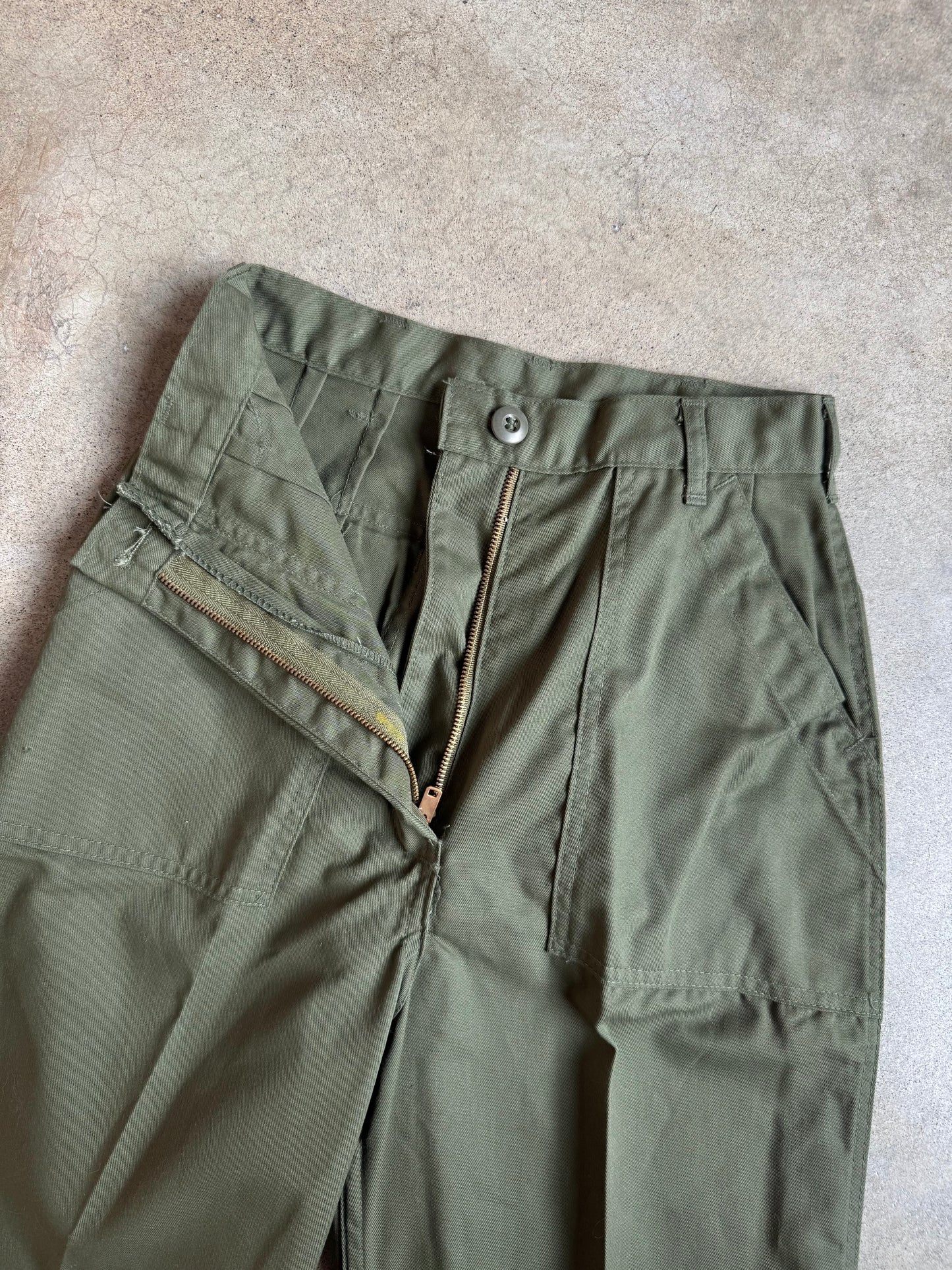 Vintage 1980s Military Issue Green Utility Trousers | Waist 24”