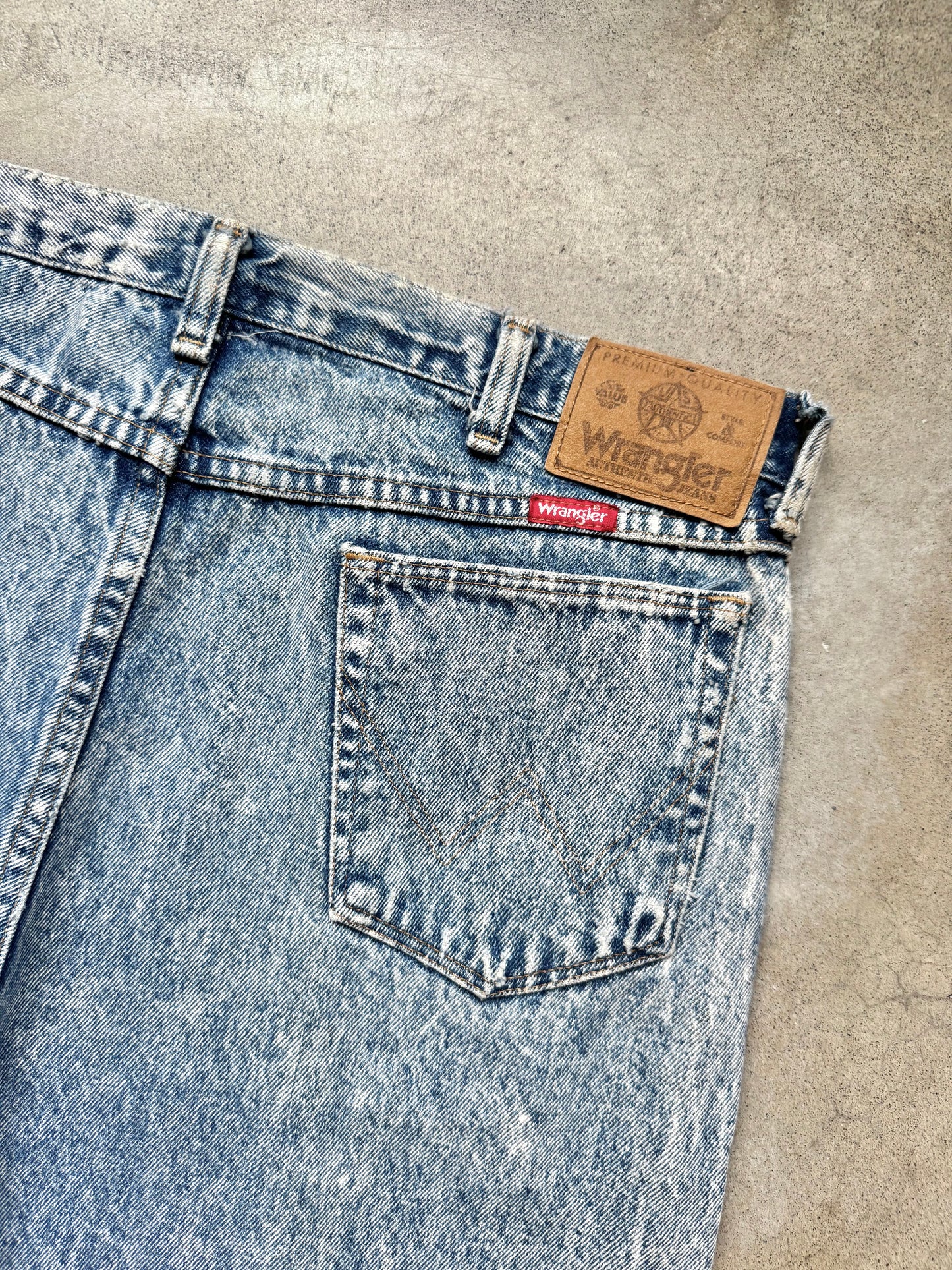 Vintage 1980s Wrangler Acid Wash Straight Leg Jeans | Waist 36”
