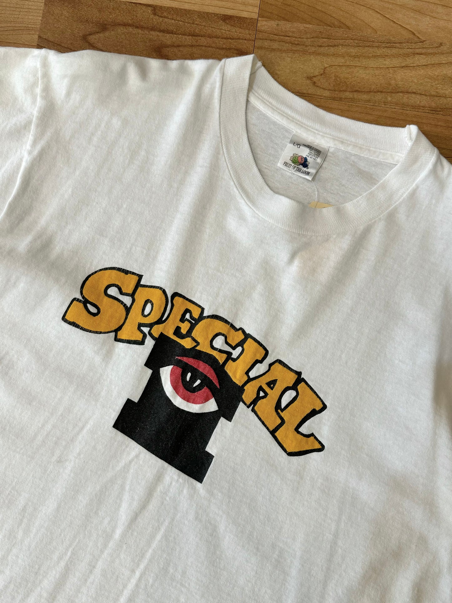 Vintage Special Eye White Graphic Tee | Large