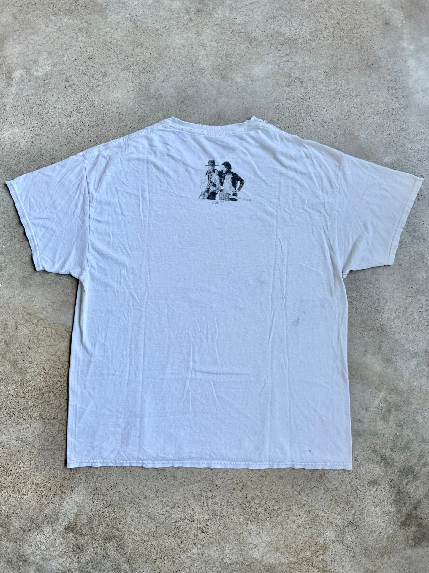 Vintage 1990s Distressed Bruce Springsteen Born To Run 8/25/75 Tee | XL