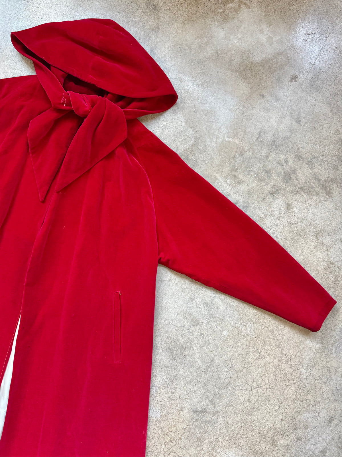 Vintage 1950s Sun Cloud by Harris Red Velvet Hooded Coat | Large