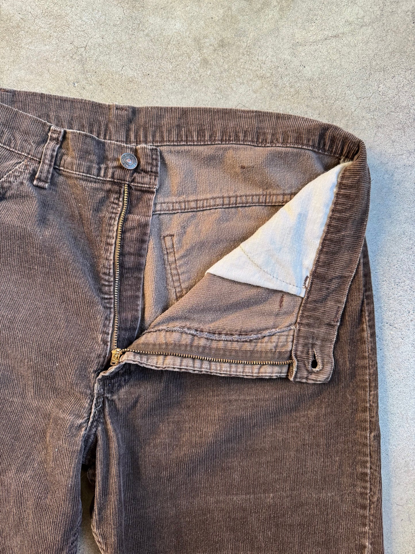 Vintage 1980s Levi's Brown Corduroy Bootcut Pants | Waist 36”