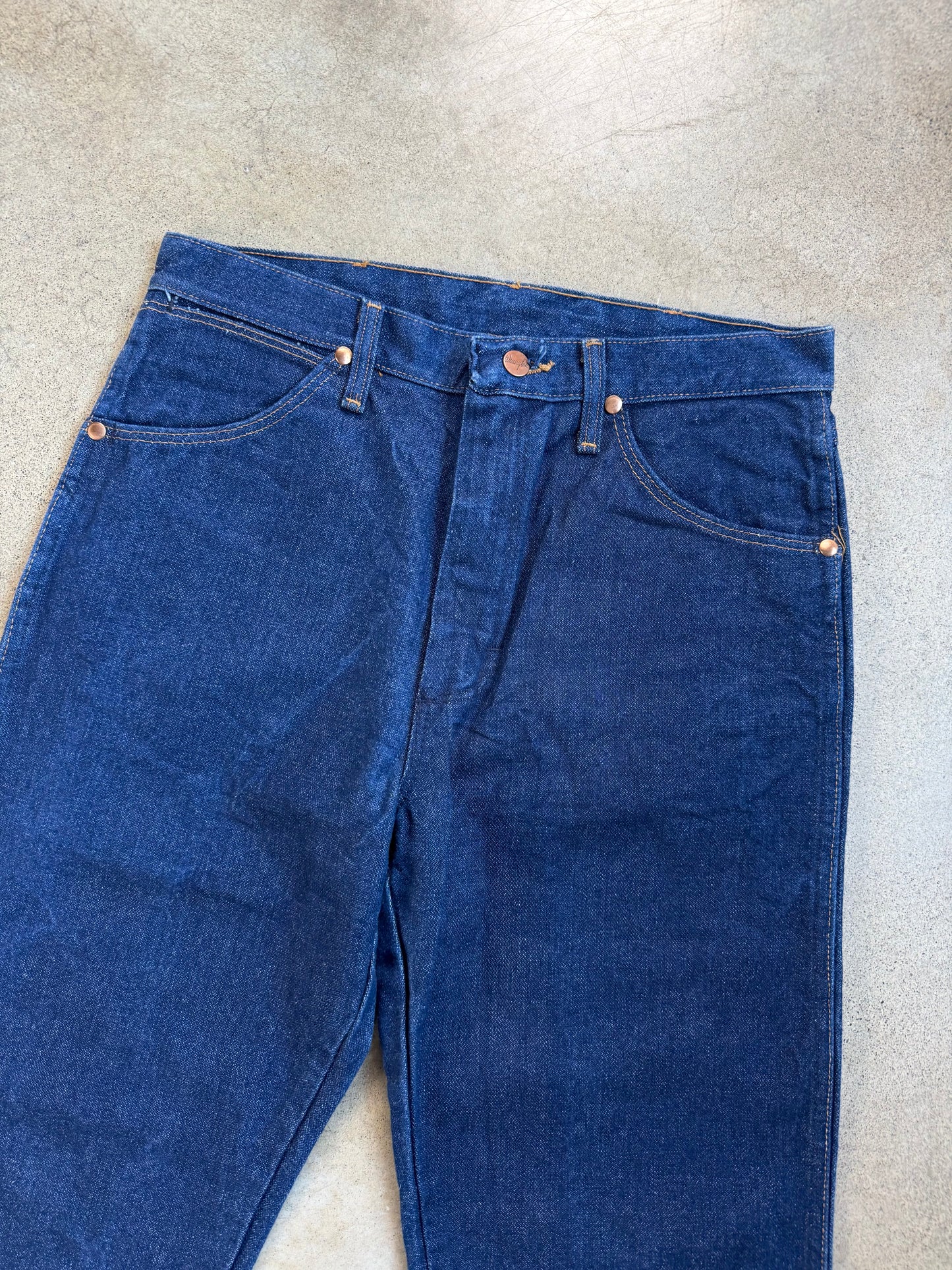 Vintage 1980s Wrangler Dark Wash Straight Leg Jeans | Waist 33”