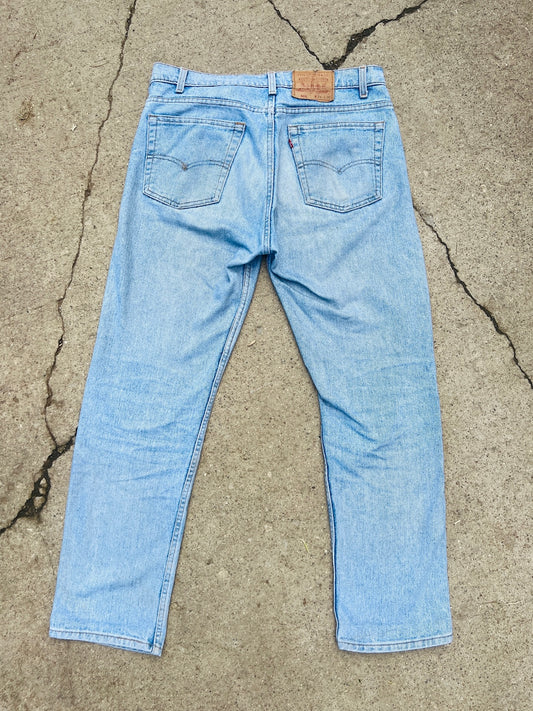 Vintage 1990s Levi's 505 Faded Light Wash Jeans | Waist 34”