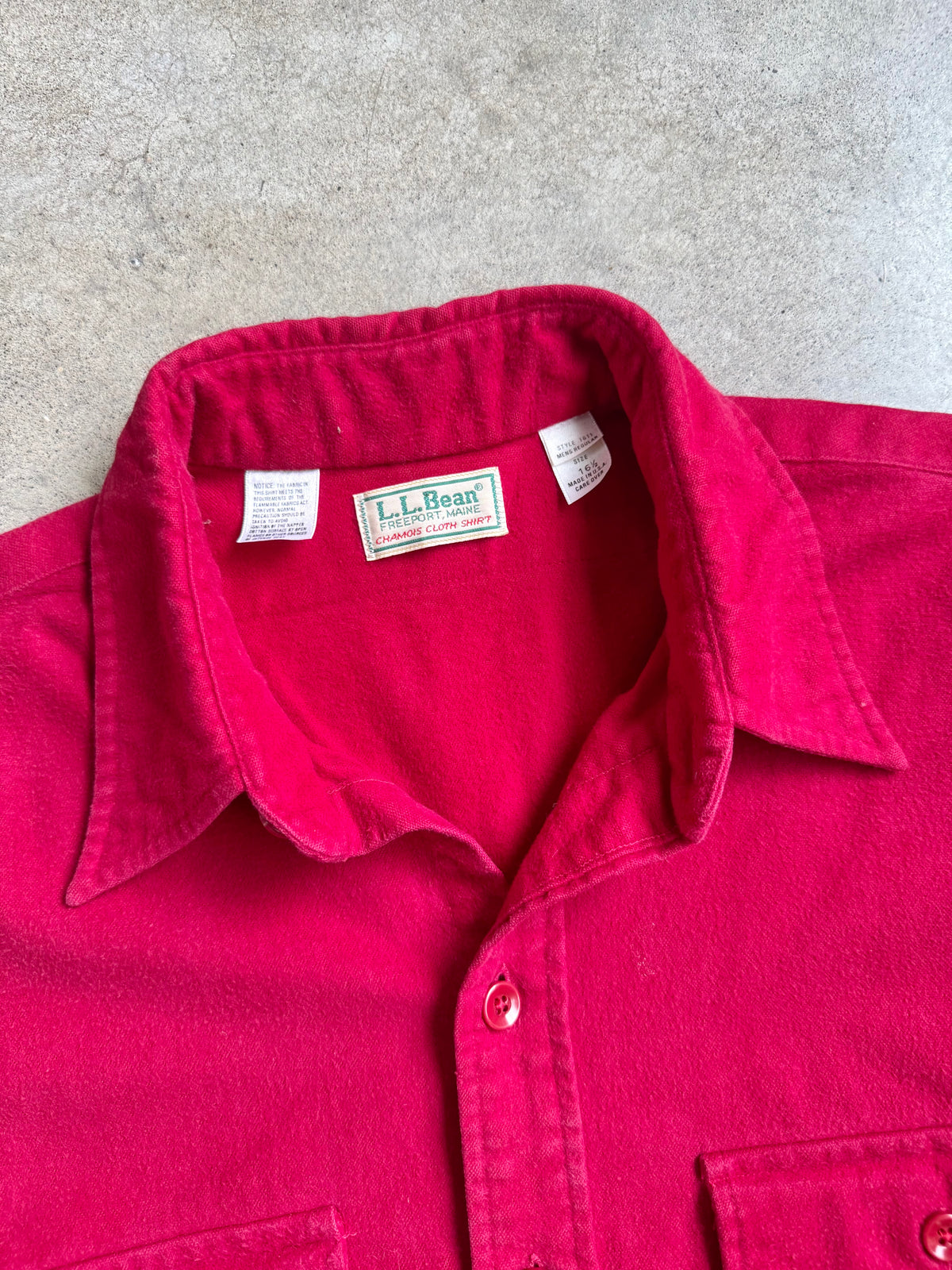 Vintage 1980s L.L. Bean Red Cotton Chamois Cloth Shirt | Large