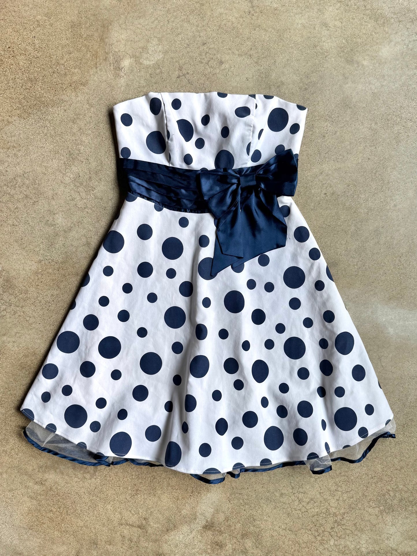 2000s B. Darlin White & Blue Polka Dot Strapless Dress | S/M