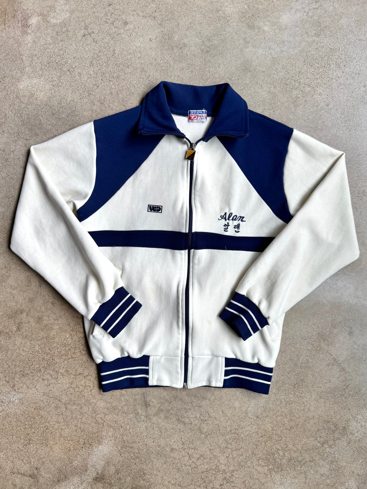 Vintage 1980s Blue & White 304th Signal Battalion Military Korean War Embroidered Jacket | S/M