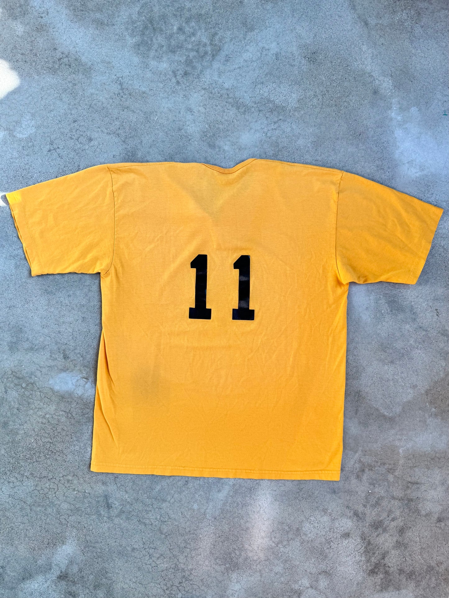 Vintage 1990s Milners Sports Spectrum Delaware, OH Henley Graphic Tee | XL