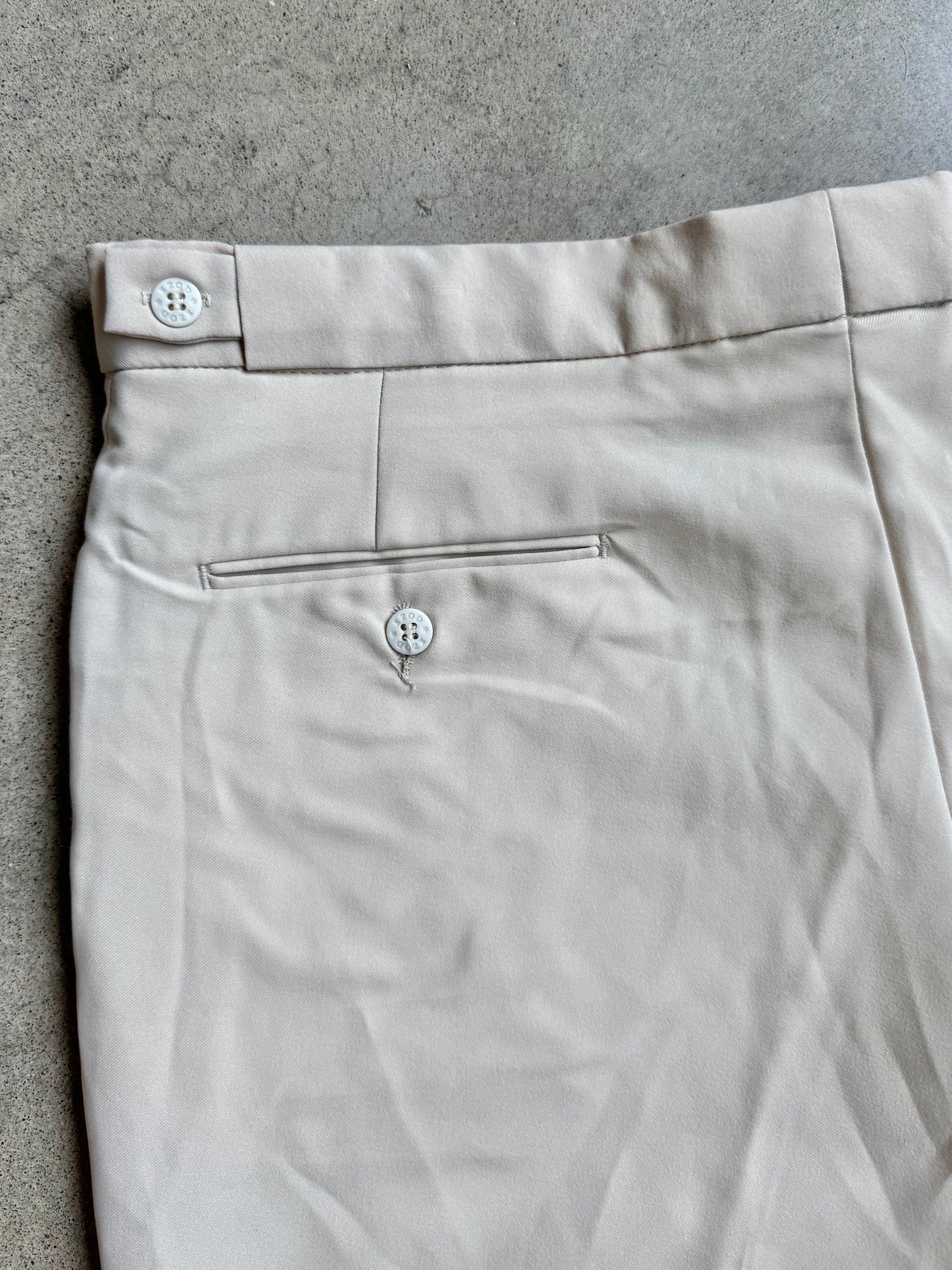 Vintage 1970s/80s Izod Lacoste Beige Athletic Tennis Shorts | L/XL