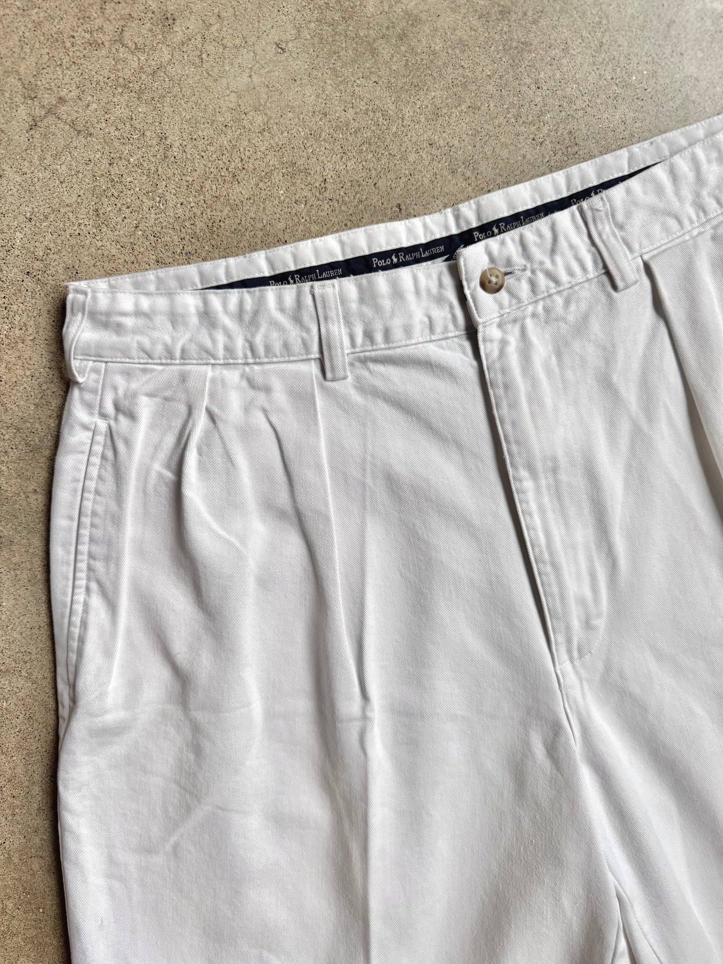 Vintage 1990s Polo Ralph Lauren White Pleated Cotton Shorts | Waist 34”