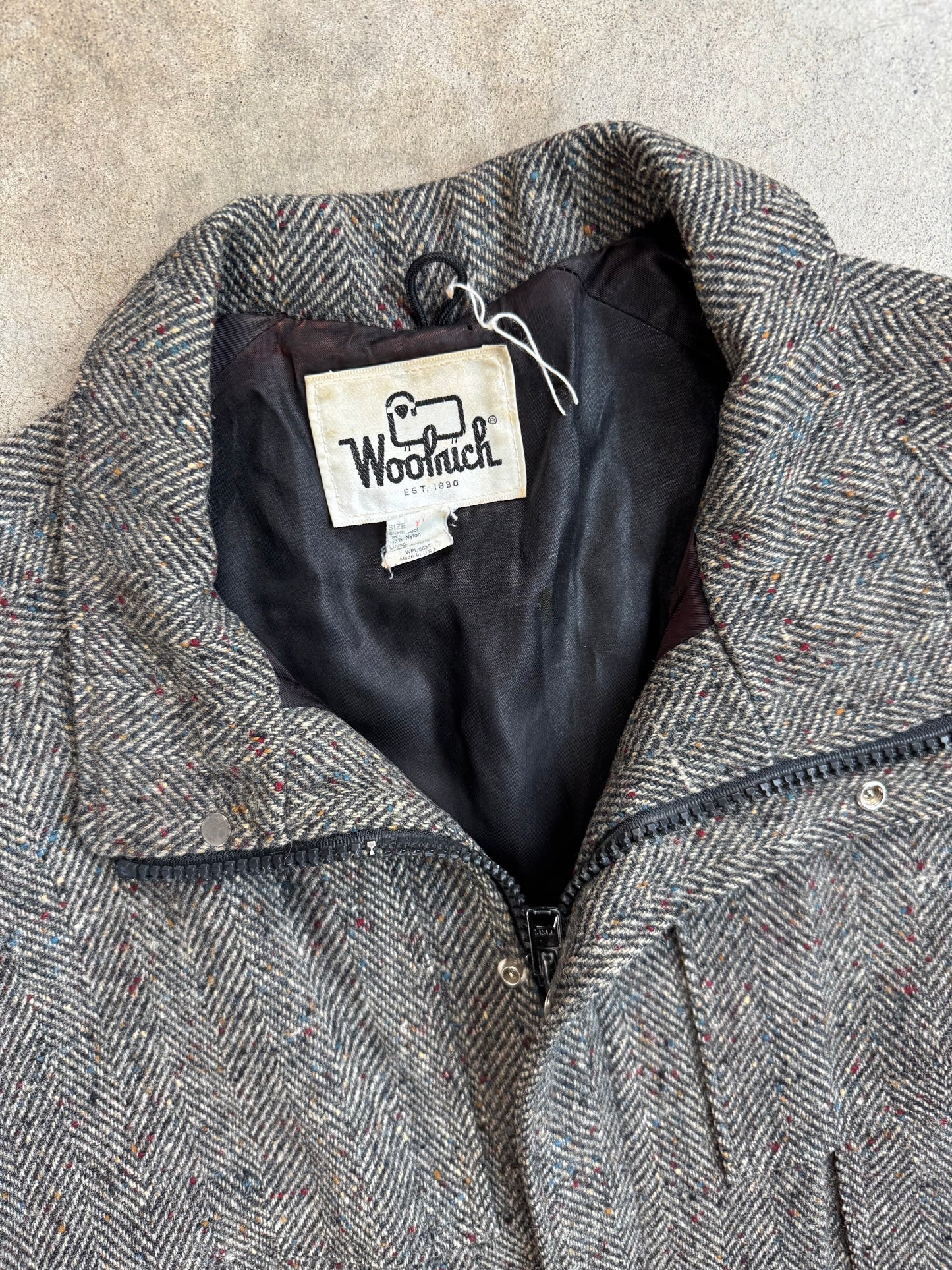 Vintage 1980s Woolrich Grey Speckled Tweed Mackinaw Jacket | XL