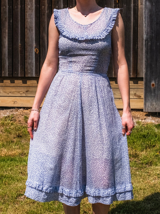 Vintage 1940s White & Blue Leaf Pattern Sheer Ruffle Trim Dress | Small