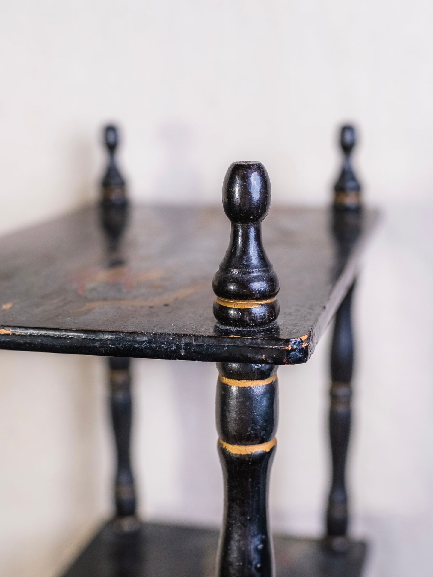 Vintage 1940s/50s Japanese Lacquered 3-Tier Etageré Shelf