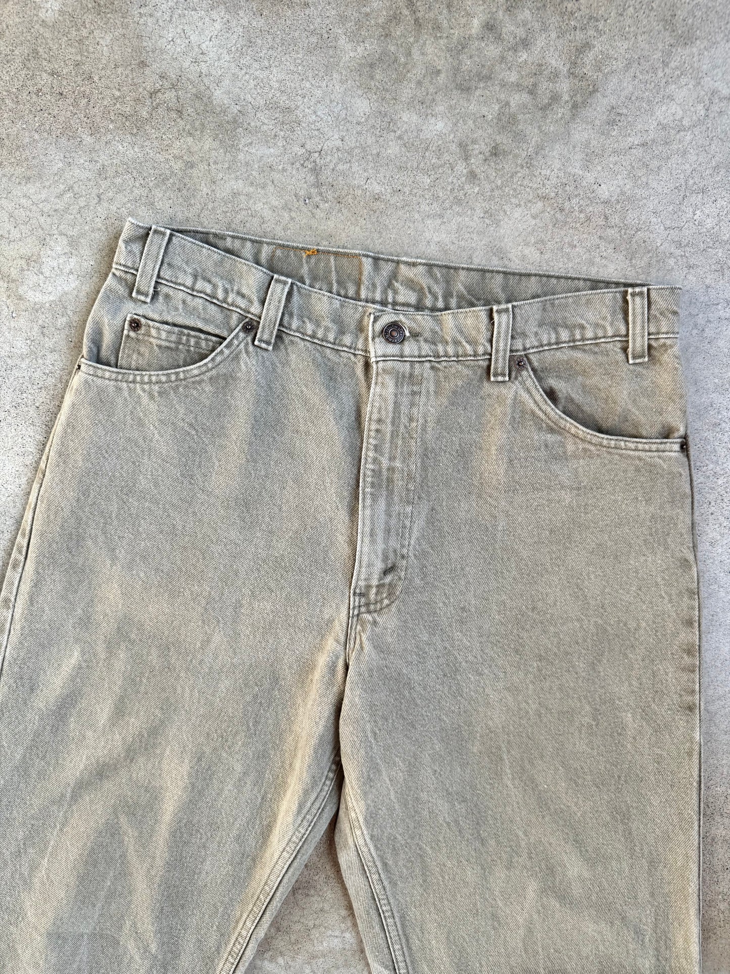 Vintage 1990s Levi’s Orange Tab 550 Relaxed Fit Muted Green Jeans | 36x30