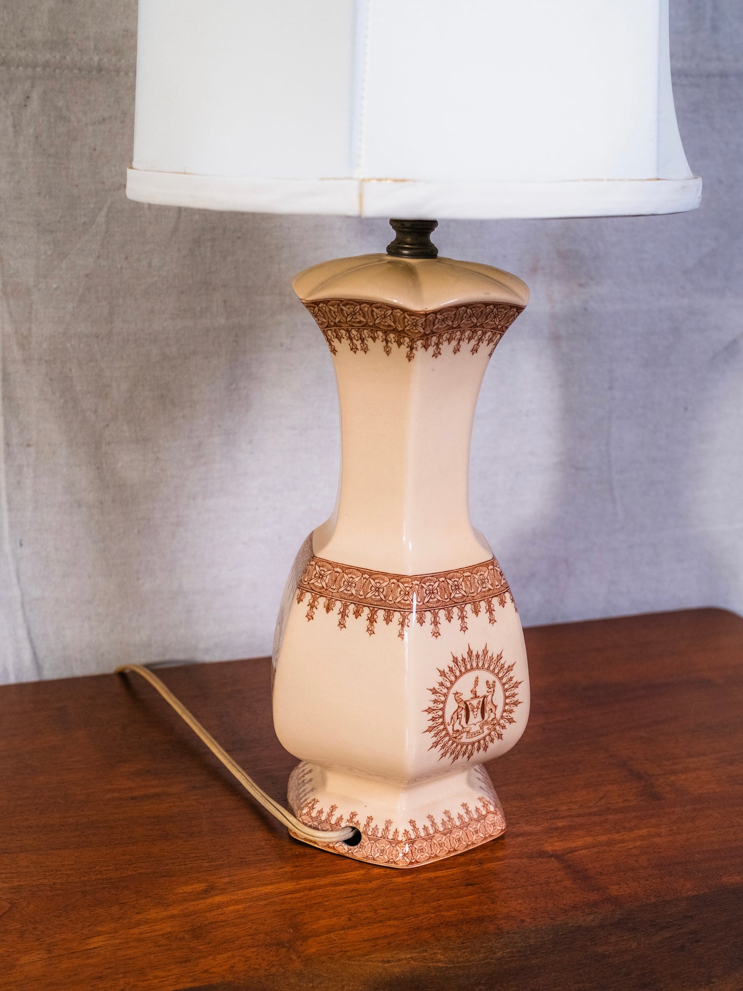 Vintage 1940s "Fideli Certa Merces" Deer Head Crest Ceramic Table Lamp