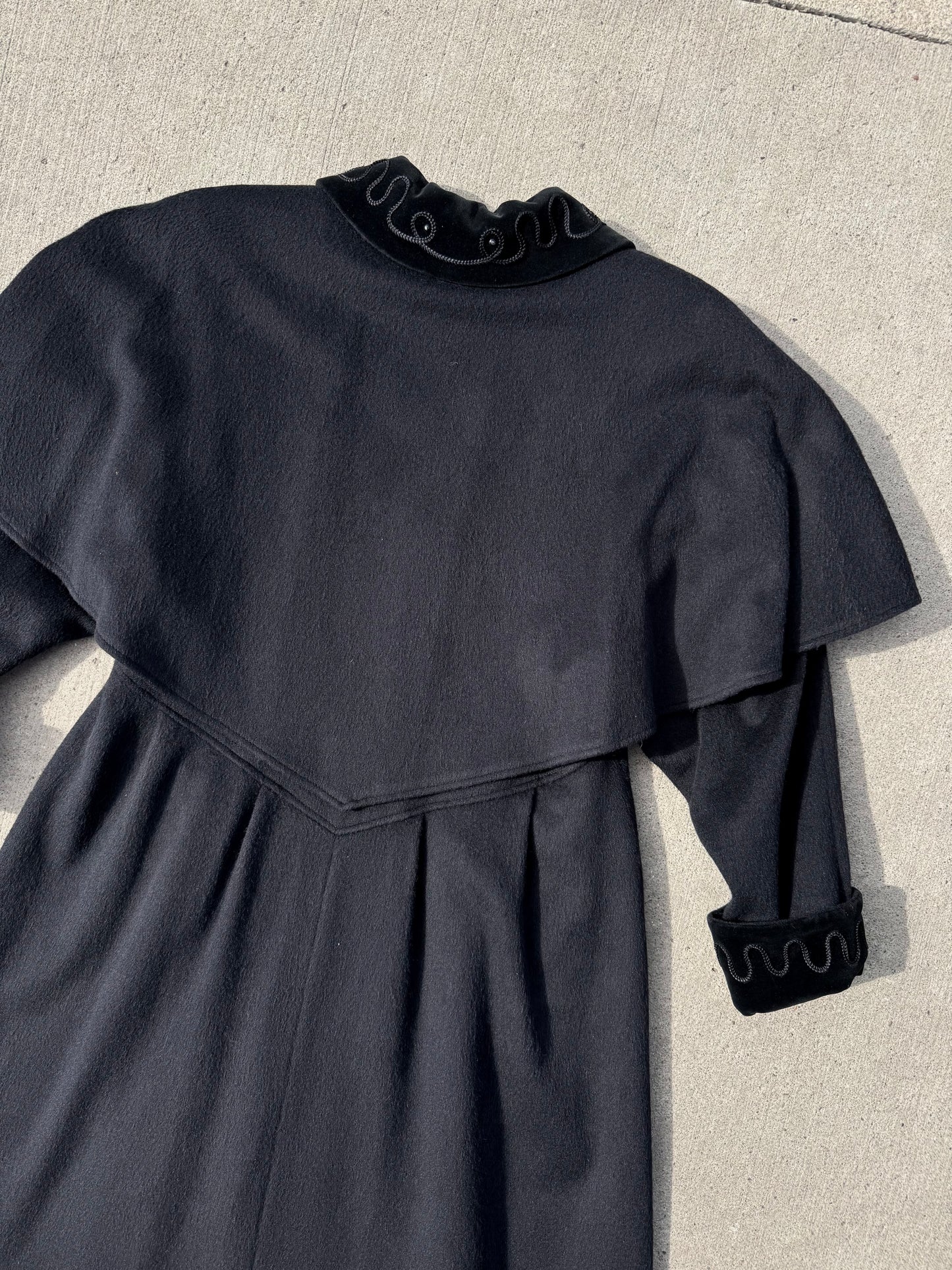 Vintage 1980s Forstmann Black Wool Edwardian-Style Overcoat | Medium