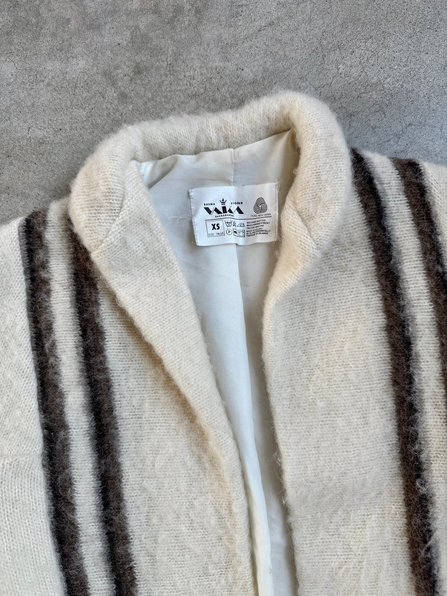 Vintage 1970s Vaka Icelandic 100% Wool Neutral Stripe Tie-Waist Sweater Jacket | XS