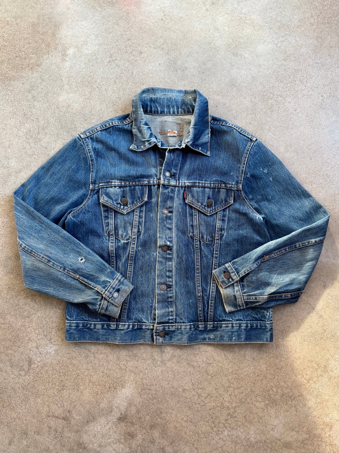 Vintage 1980s Levi’s Distressed Denim Trucker Jacket | Large