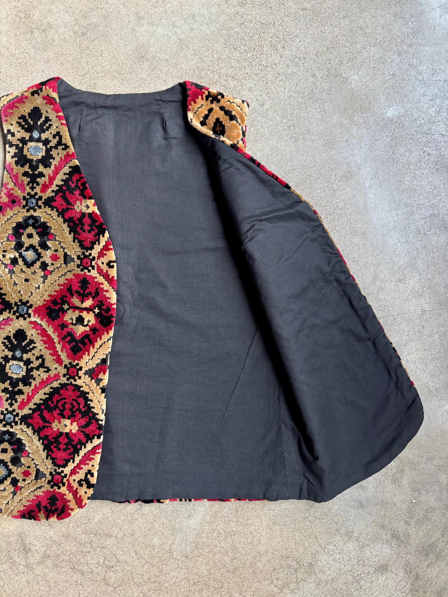 Vintage 1960s Handmade Velvet Carpet Tapestry Vest | S/M