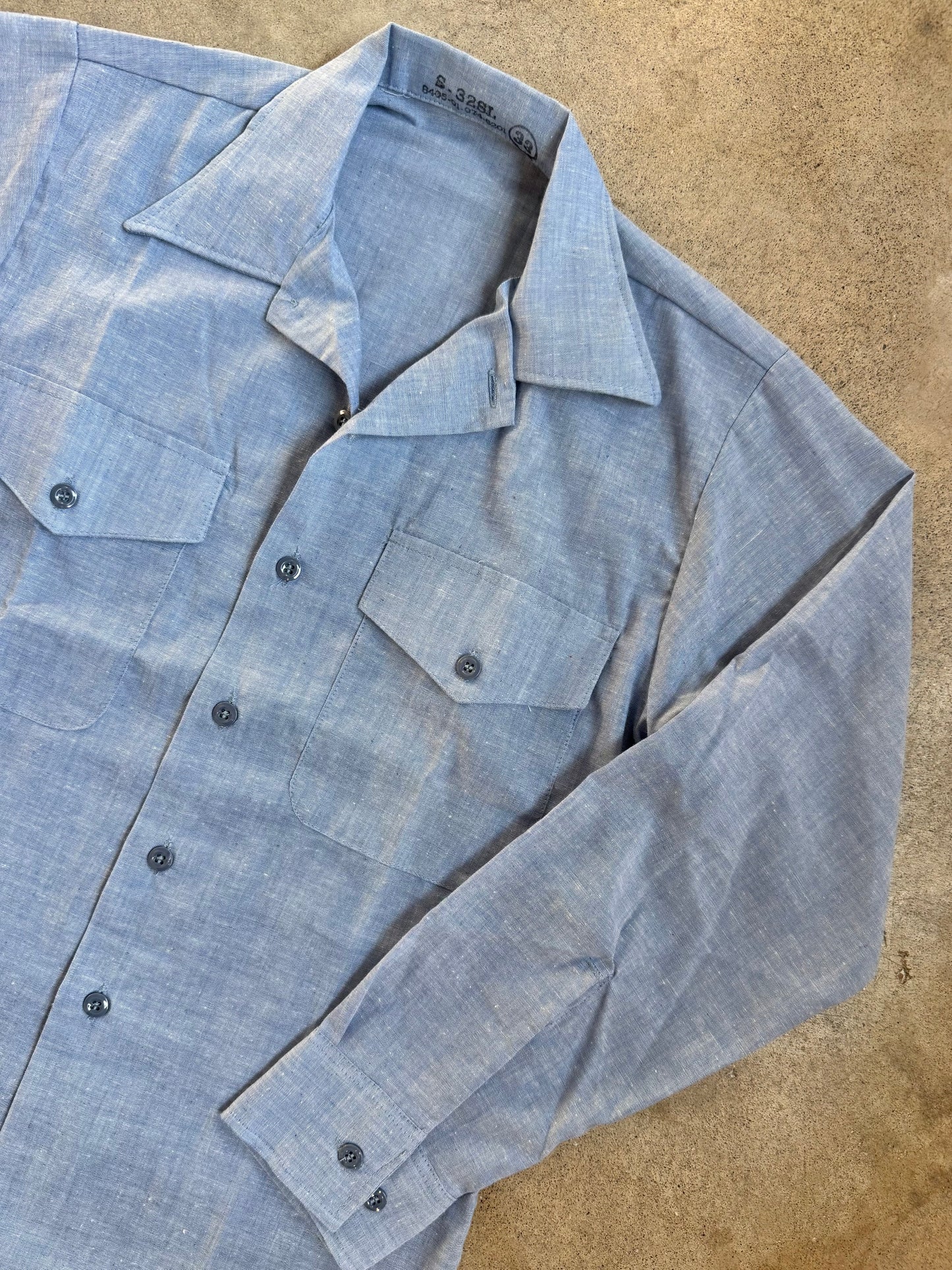 Vintage 1960s Military Issue Blue Chambray Utility Shirt | Small