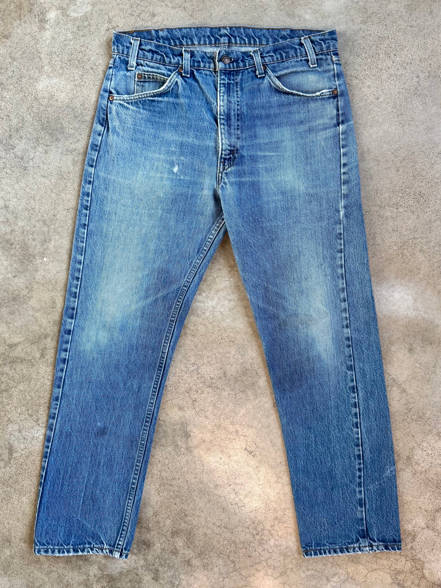 Vintage 1980s Levi’s 505 Orange Tab Faded Medium Wash Jeans | 34x29