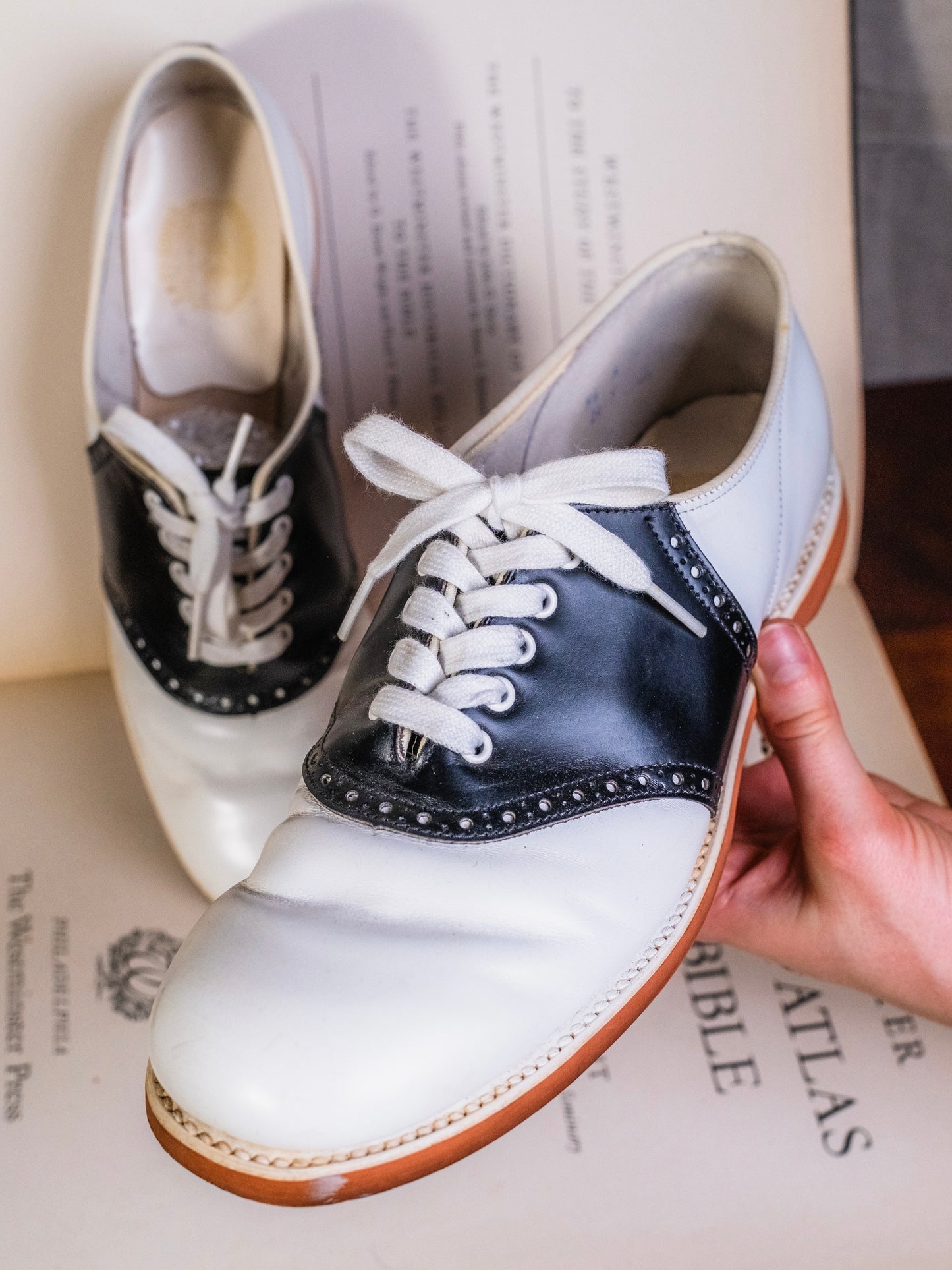 Vintage 1970s Lazy Bones Dude Ranch Black & White Saddle Shoes | Women’s 9.5