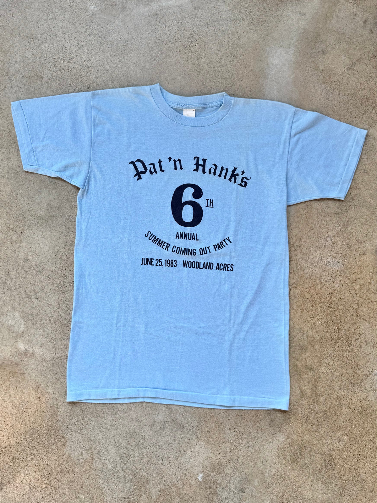 Vintage 1983 “Pat ‘n Hanks 6th Annual Summer Coming Out Party” Graphic Tee | Large
