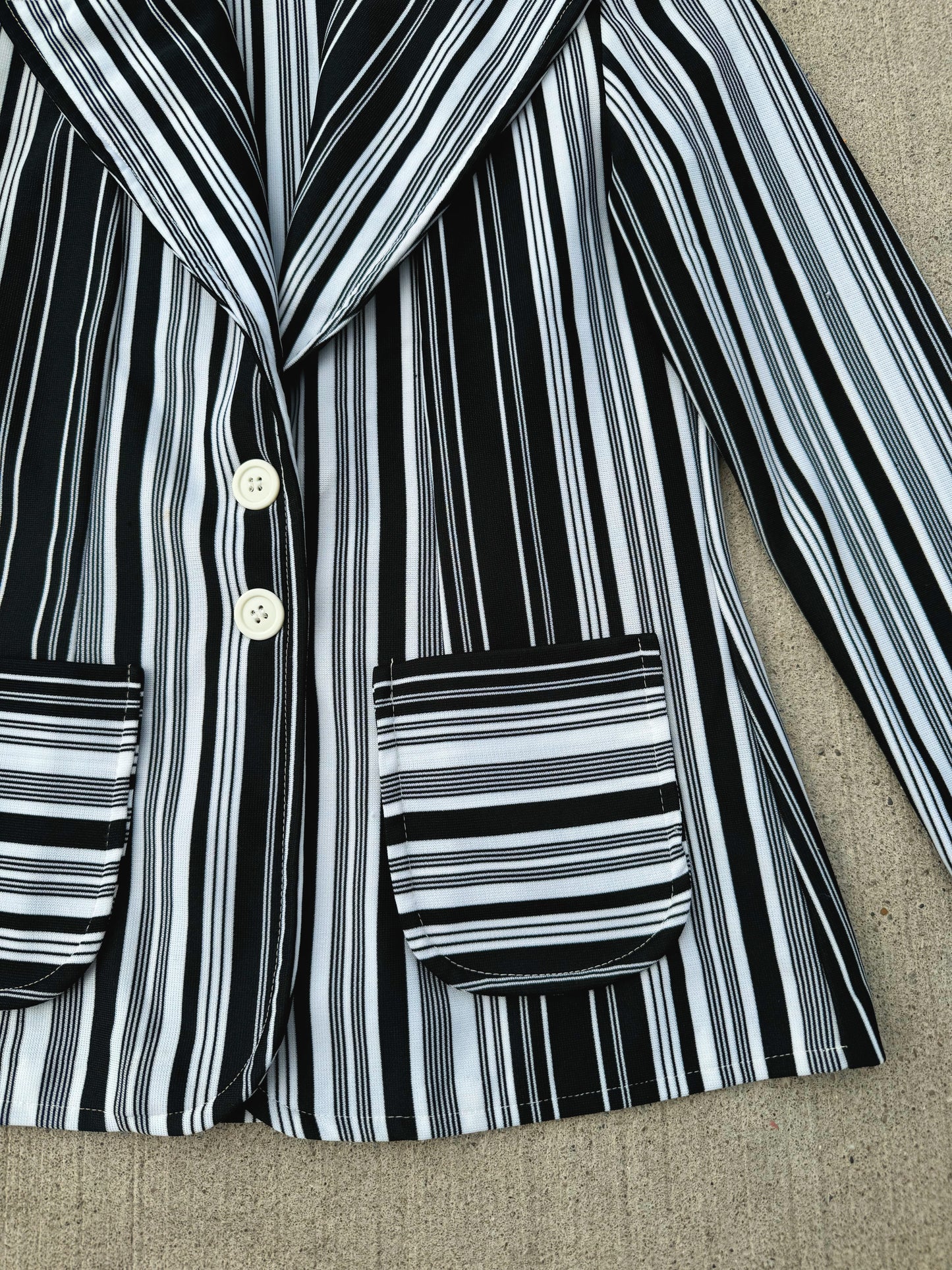 Vintage 1970s Black & White Striped Polyester Blazer