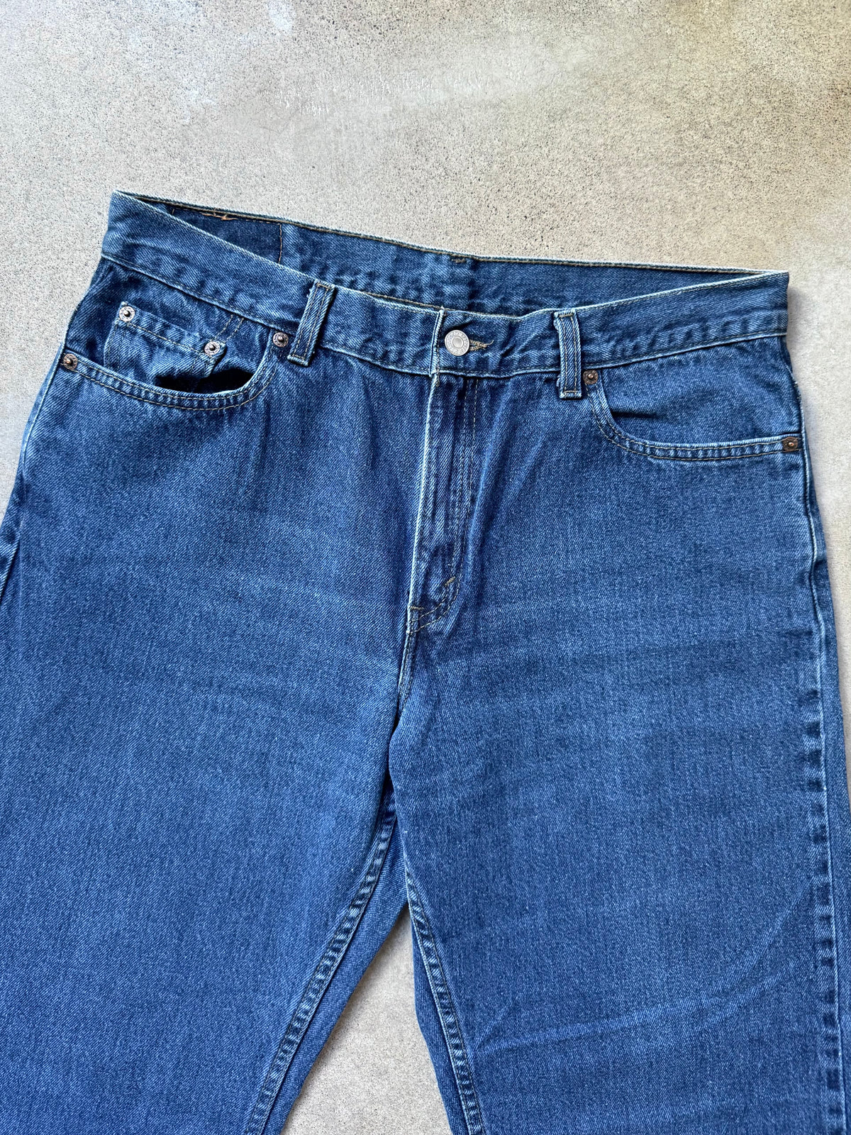 Vintage 1990s Levi’s 577 Loose Fit Dark Wash Jeans | Waist 34”