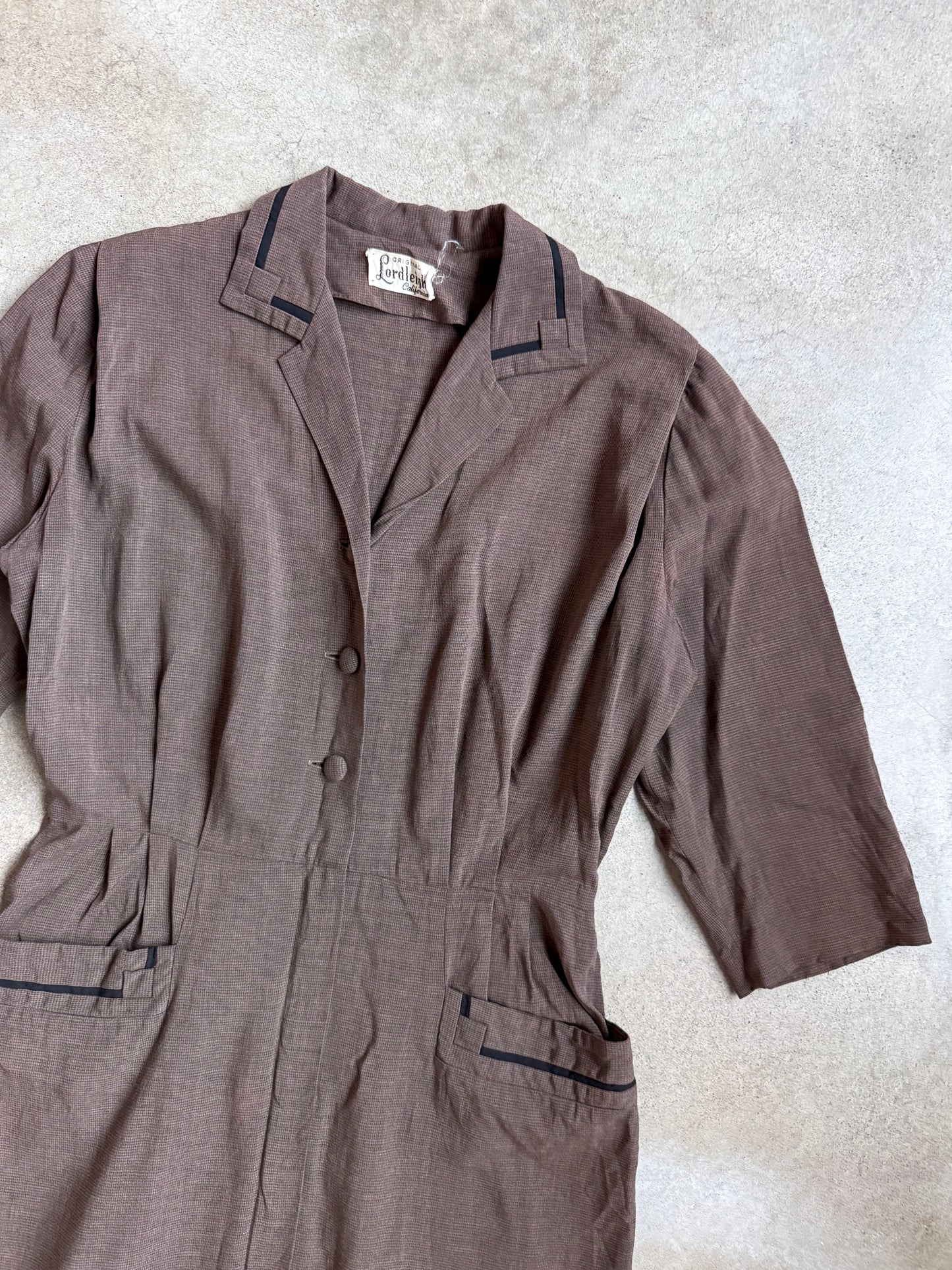 Vintage 1940s Lordleigh California Brown & Black Pleated Shirtwaist Dress | Medium