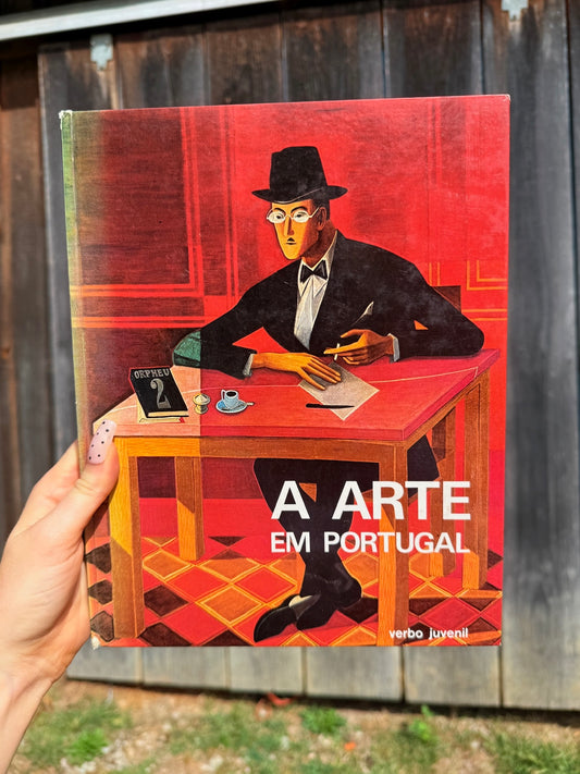 A Arte Em Portugal Hardcover Book