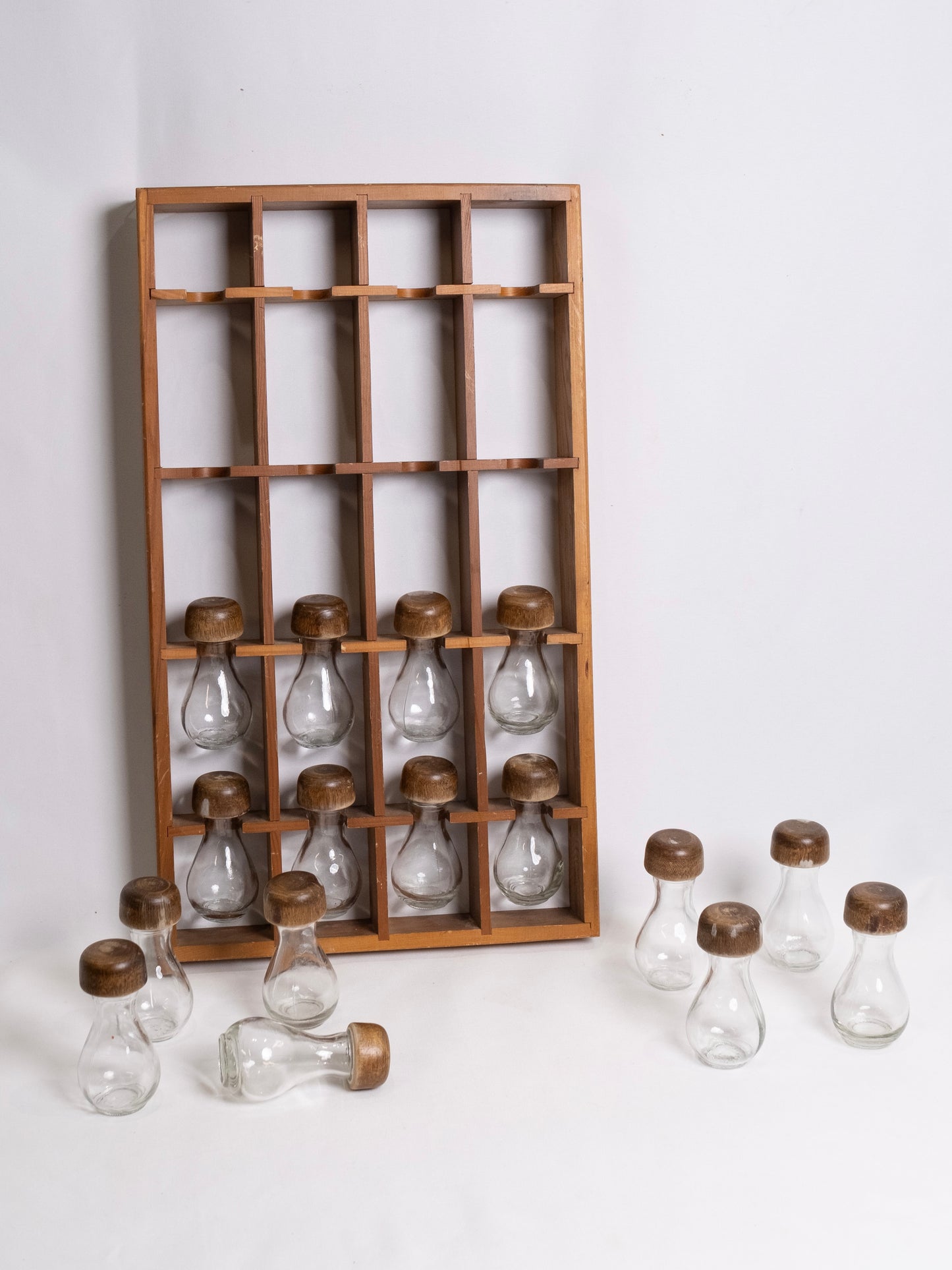 Vintage 1950s MCM Wood Spice Rack w/ Glass Spice Jars | Full Set