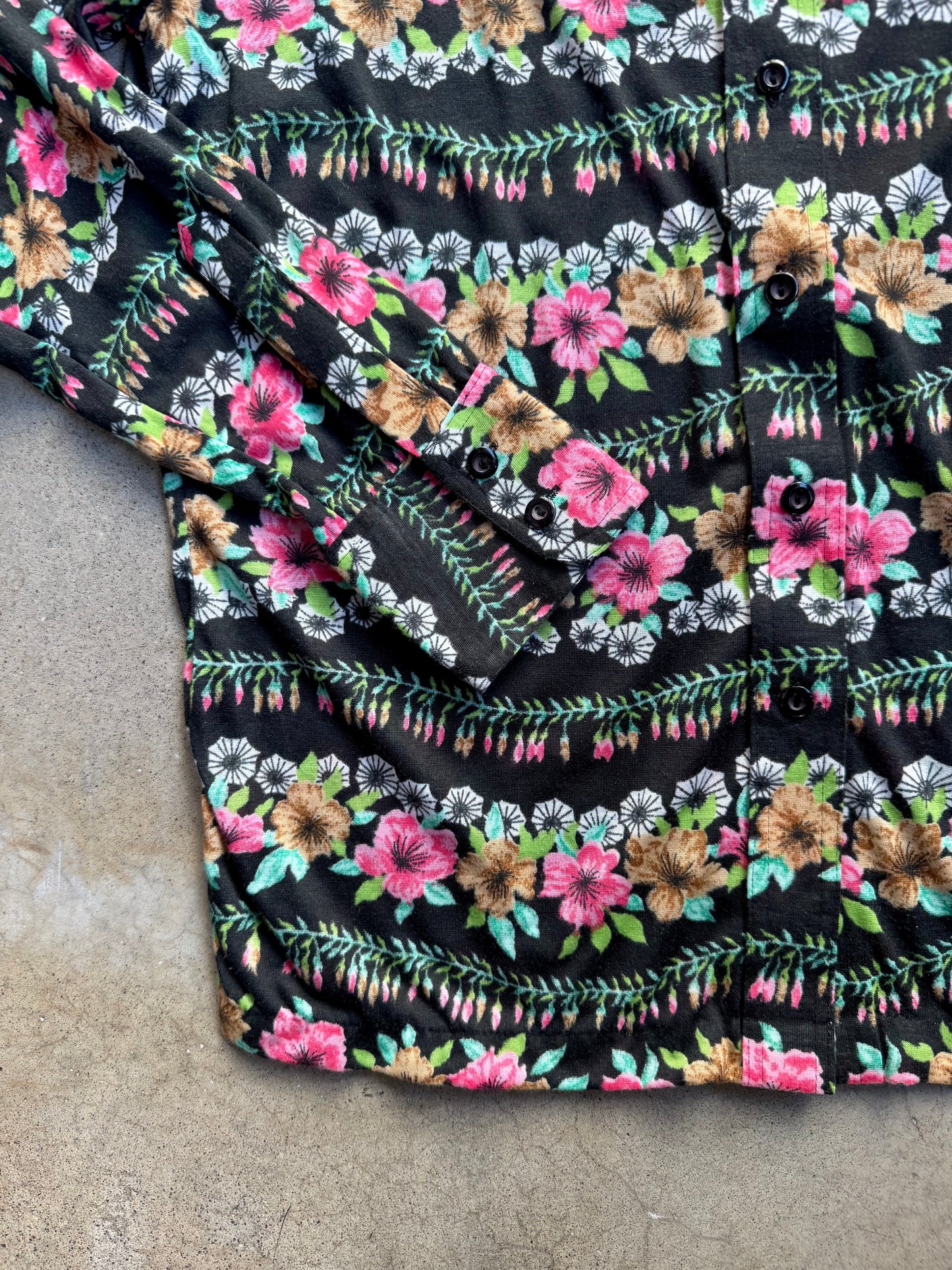 Vintage 1970s Kmart Floral Print Polyester Knit Button-Up Shirt | 36