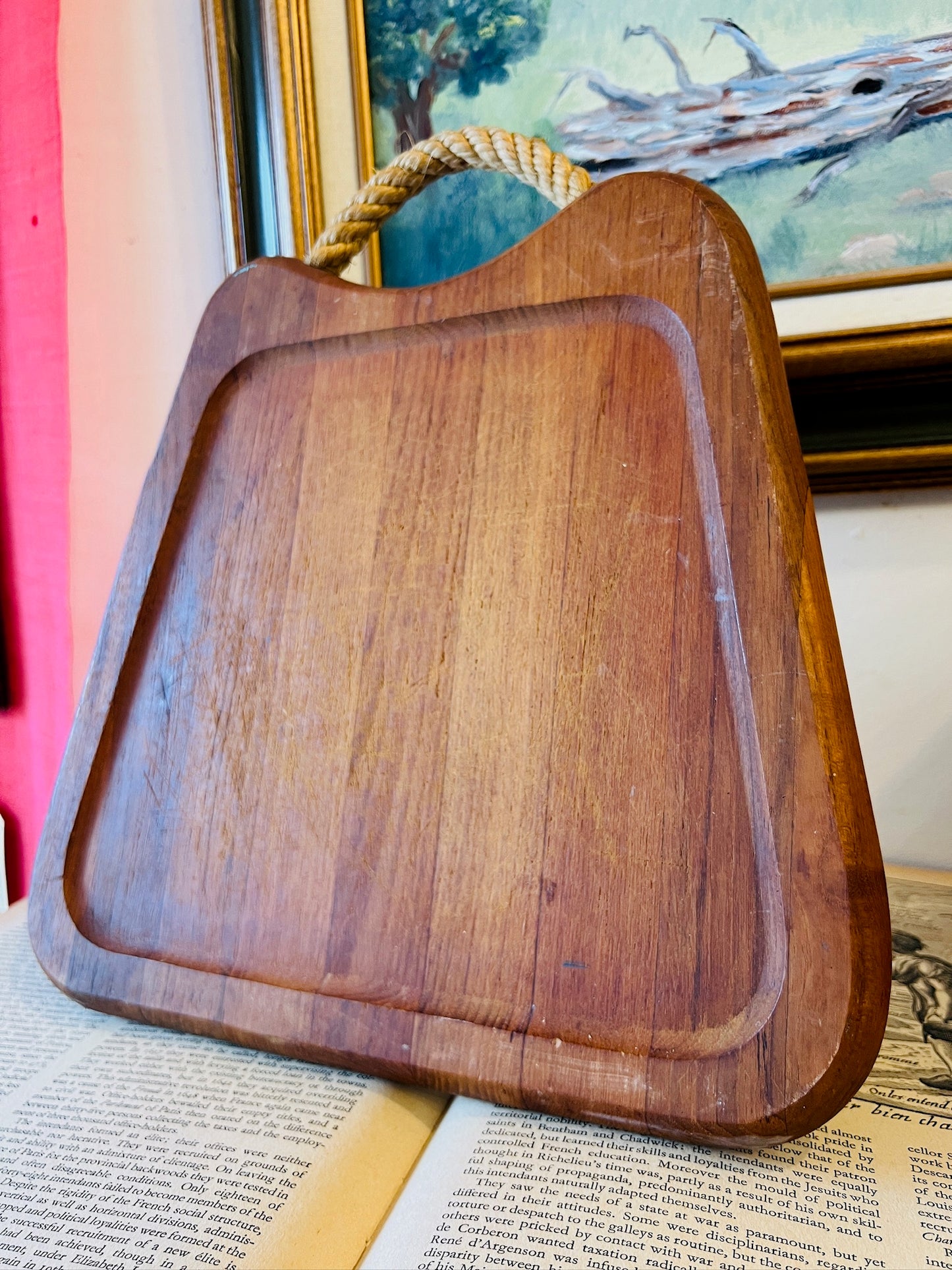 Vintage Rope Handle Wood Cutting Board