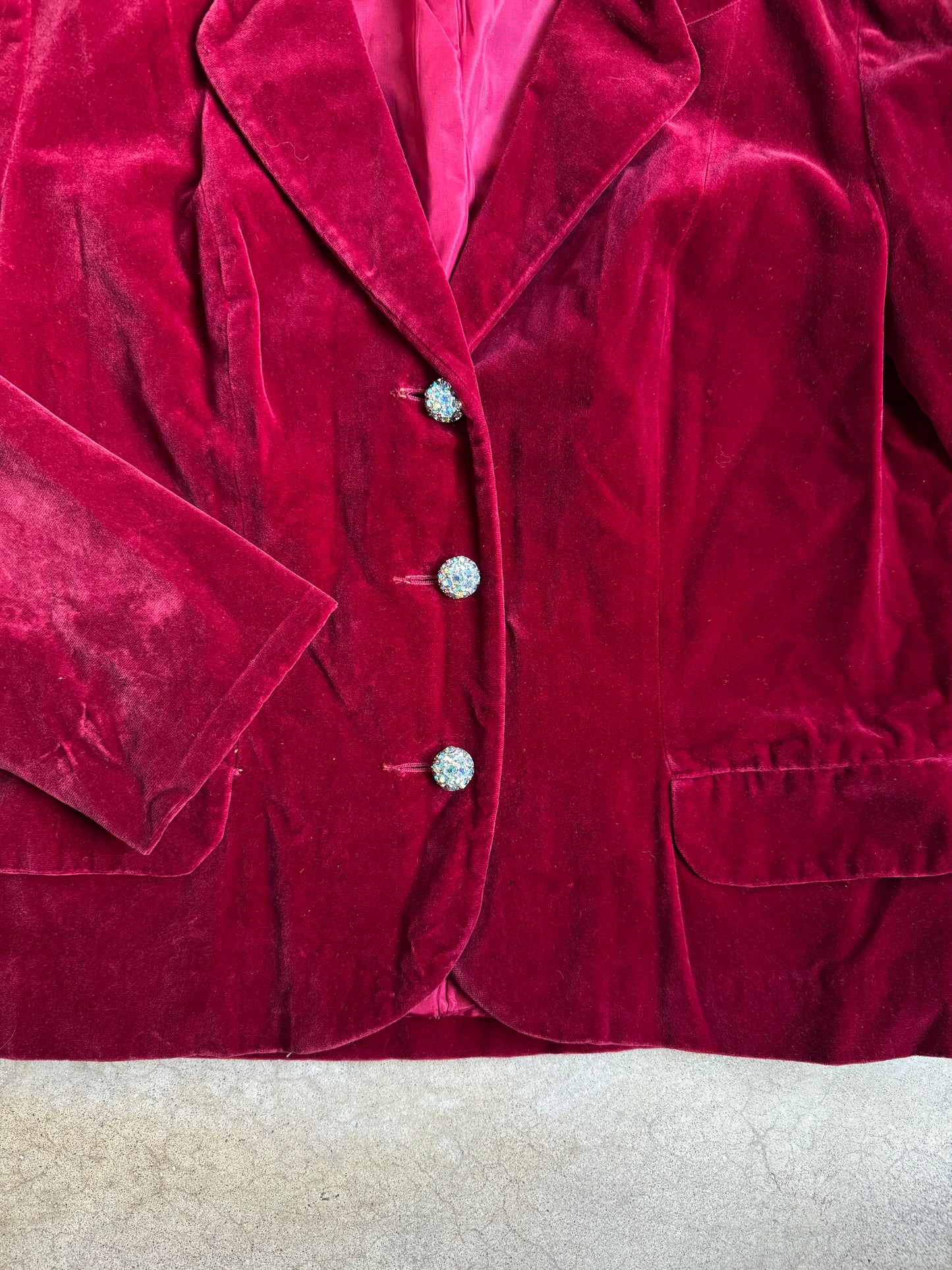 Vintage 1950s Majestic Red Velvet Rhinestone Button Blazer | Small
