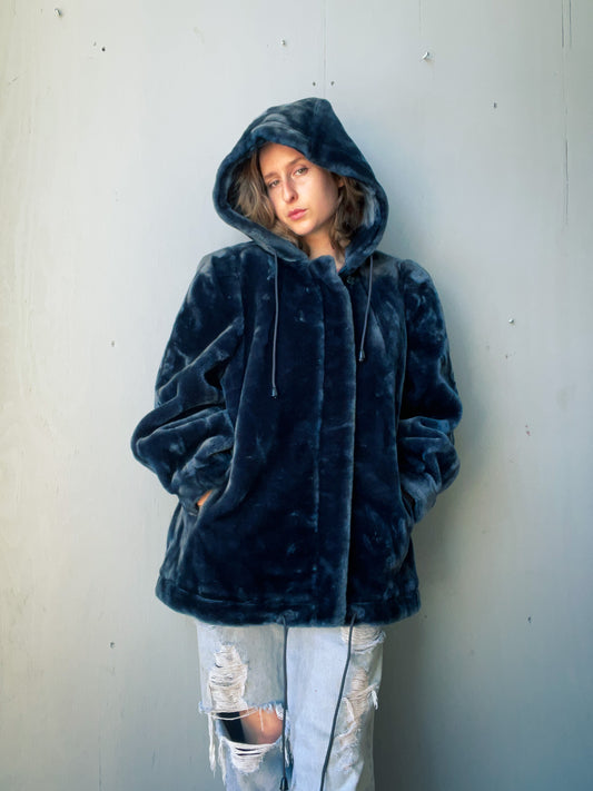 Vintage 1980’s/90’s Navy Blue Faux Fur Jordache Hooded Coat