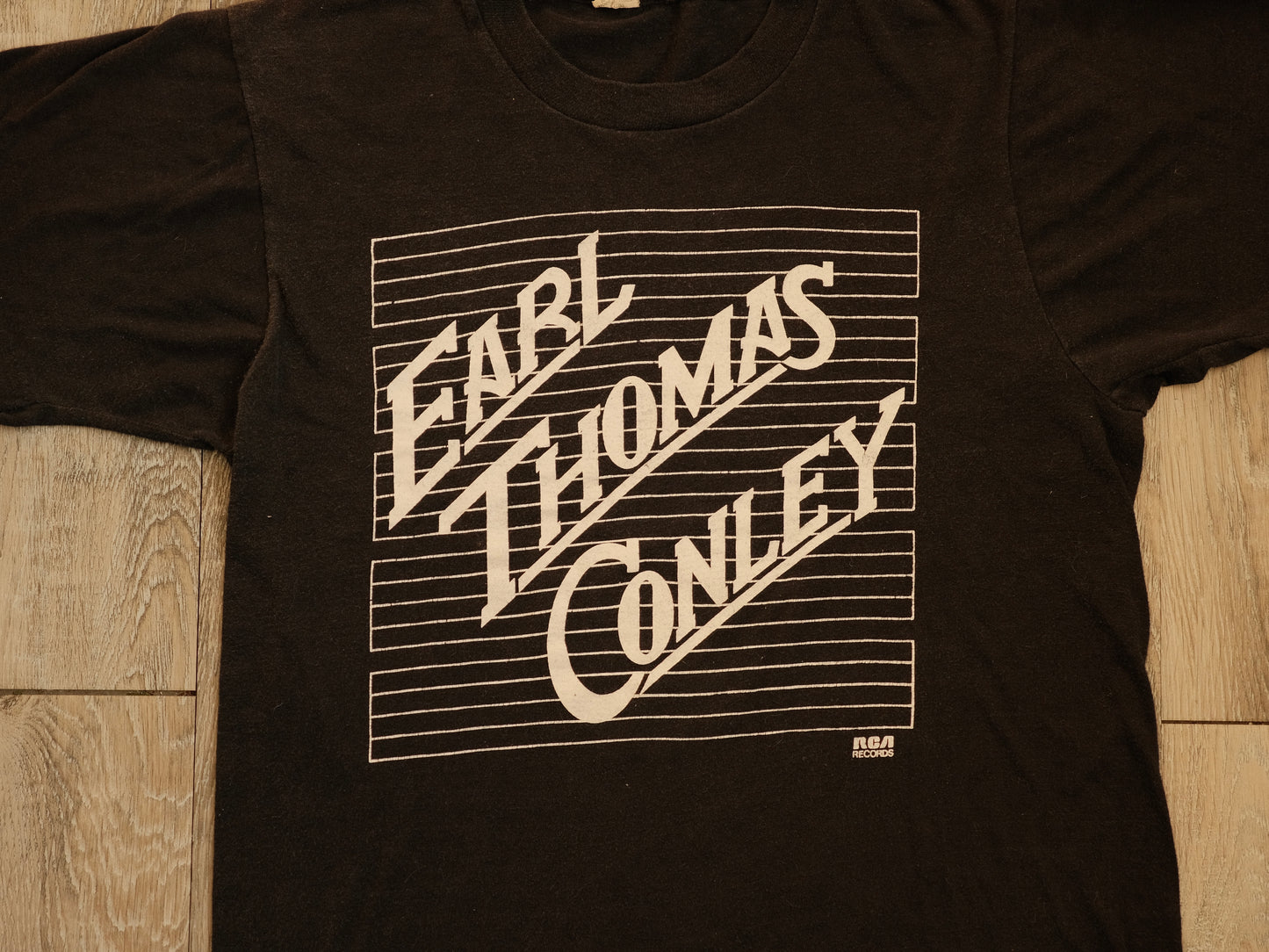 Vintage Earl Thomas Conley Tee | Medium