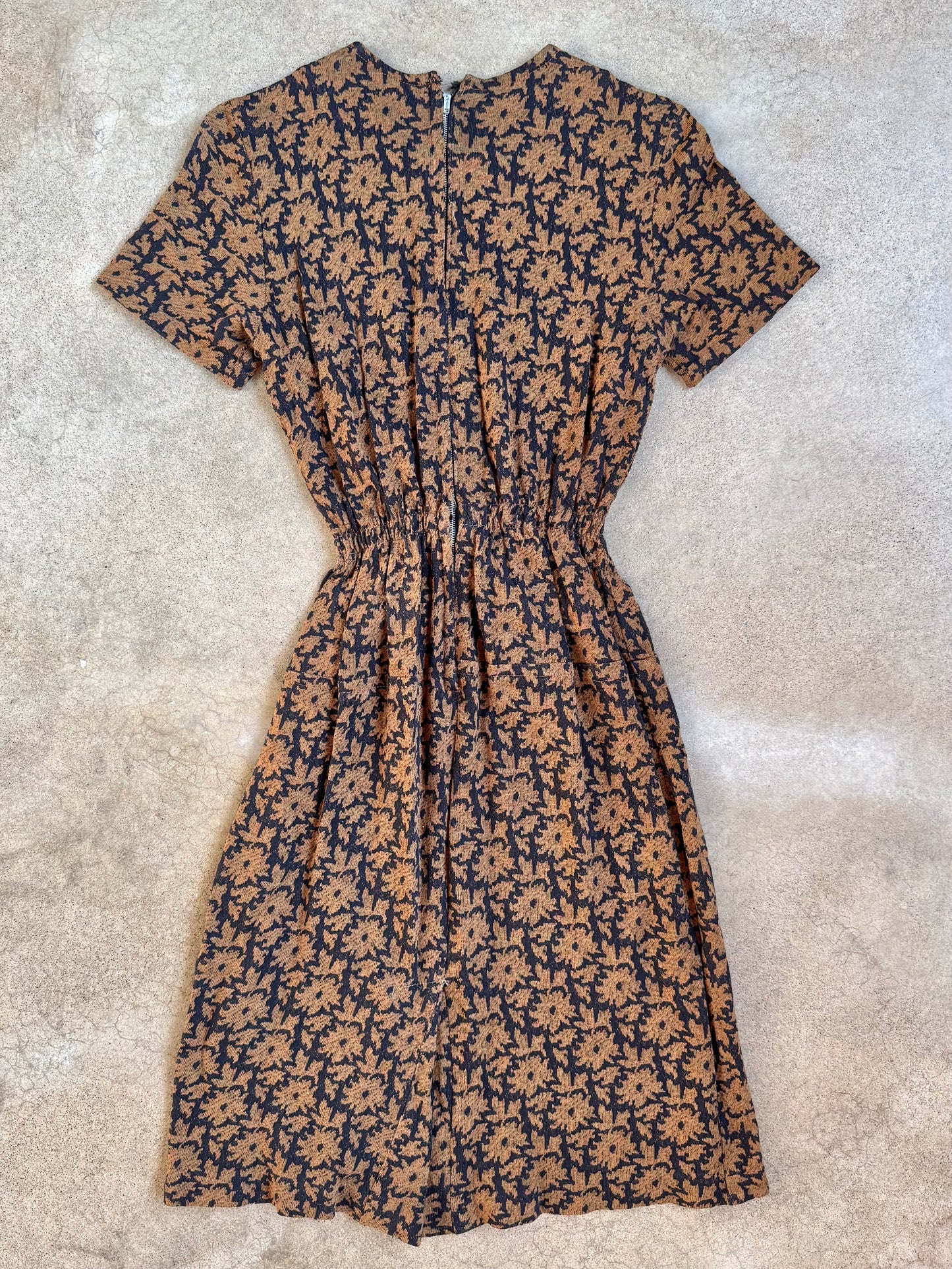 Vintage 1940s Black & Brown Floral Pattern Short Sleeve Tie-Waist Dress | XS