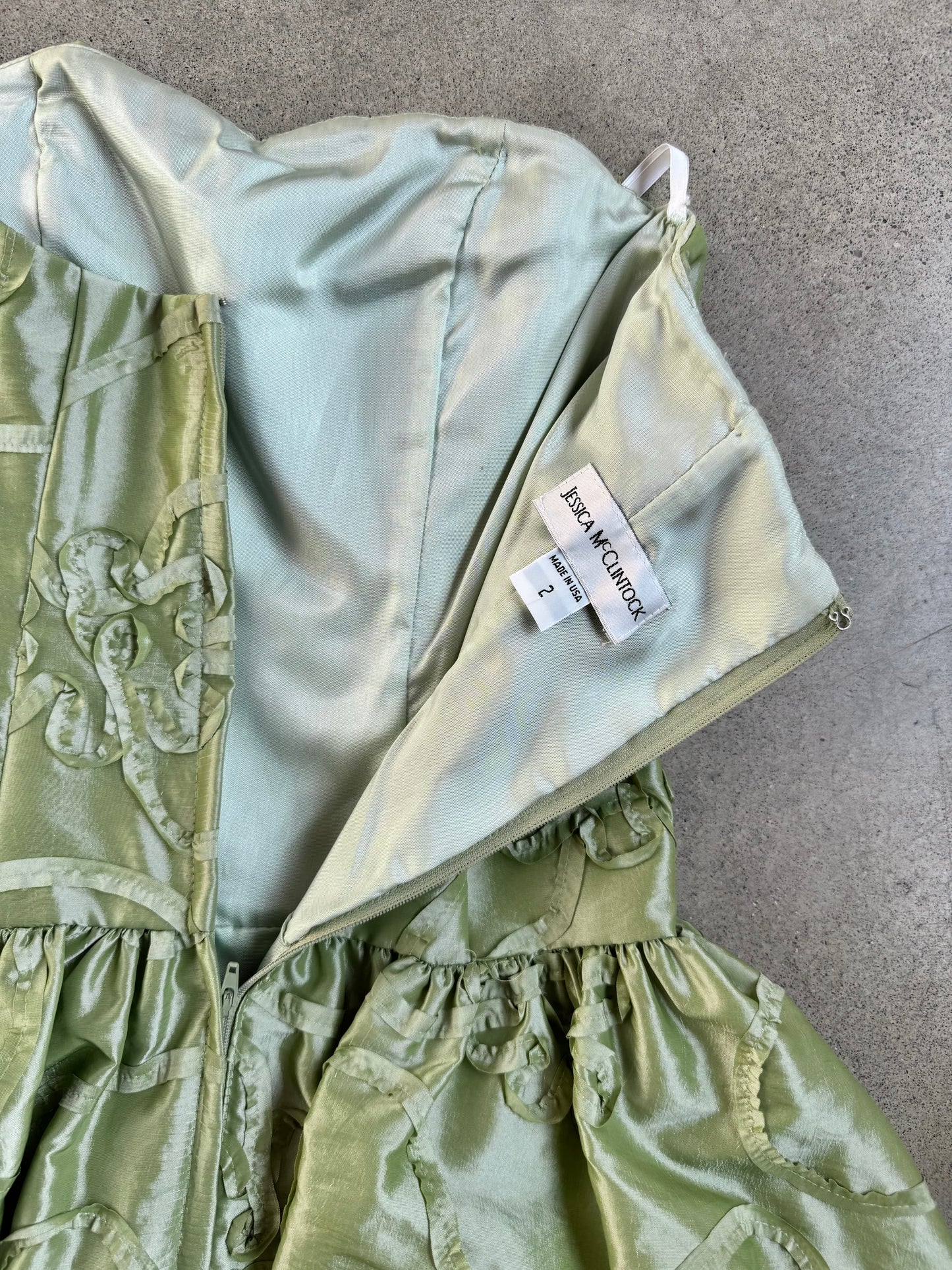 Vintage 1990s Jessica McClintock Green Floral Appliqué Strapless Bubble Hem Party Dress | XS