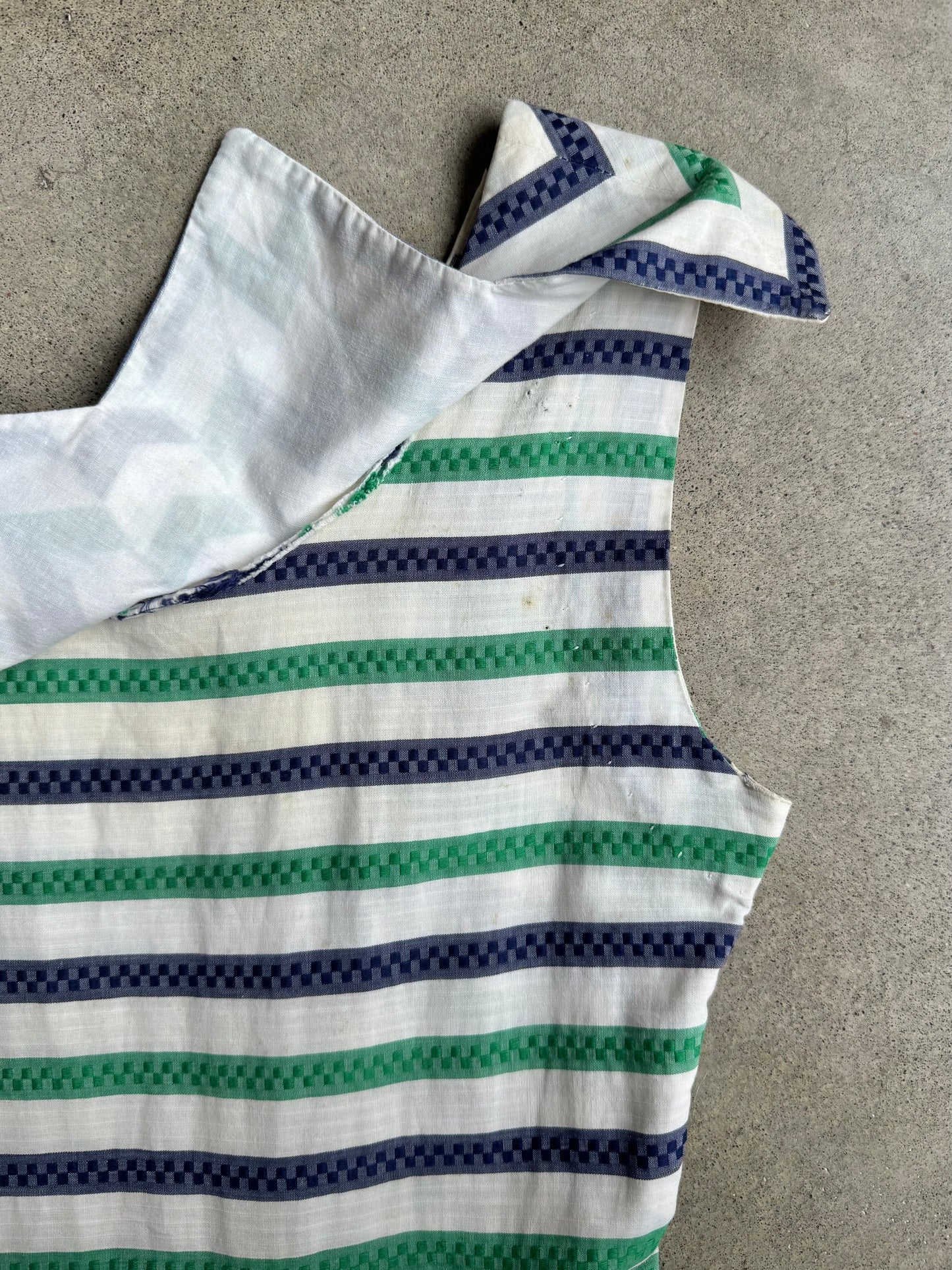 Vintage 1940s/50s Navy & Green Stripe Pointed Collar Pleated Dress | XS