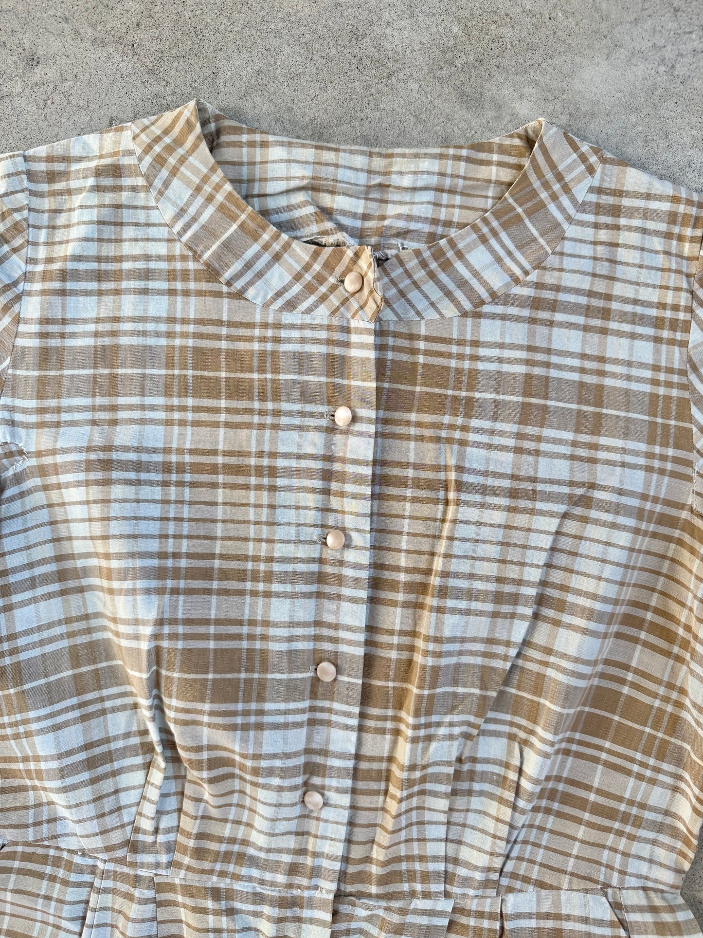 Vintage 1950s Handmade Tan Plaid Shirtwaist Dress | Large