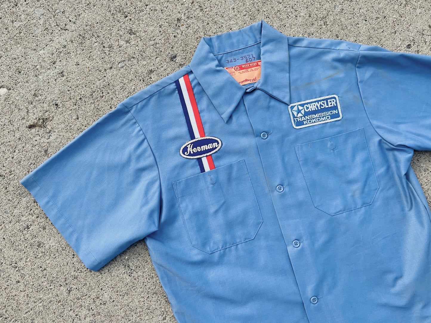 Vintage Herman Chrysler Patch Short Sleeve Work Shirt | Medium